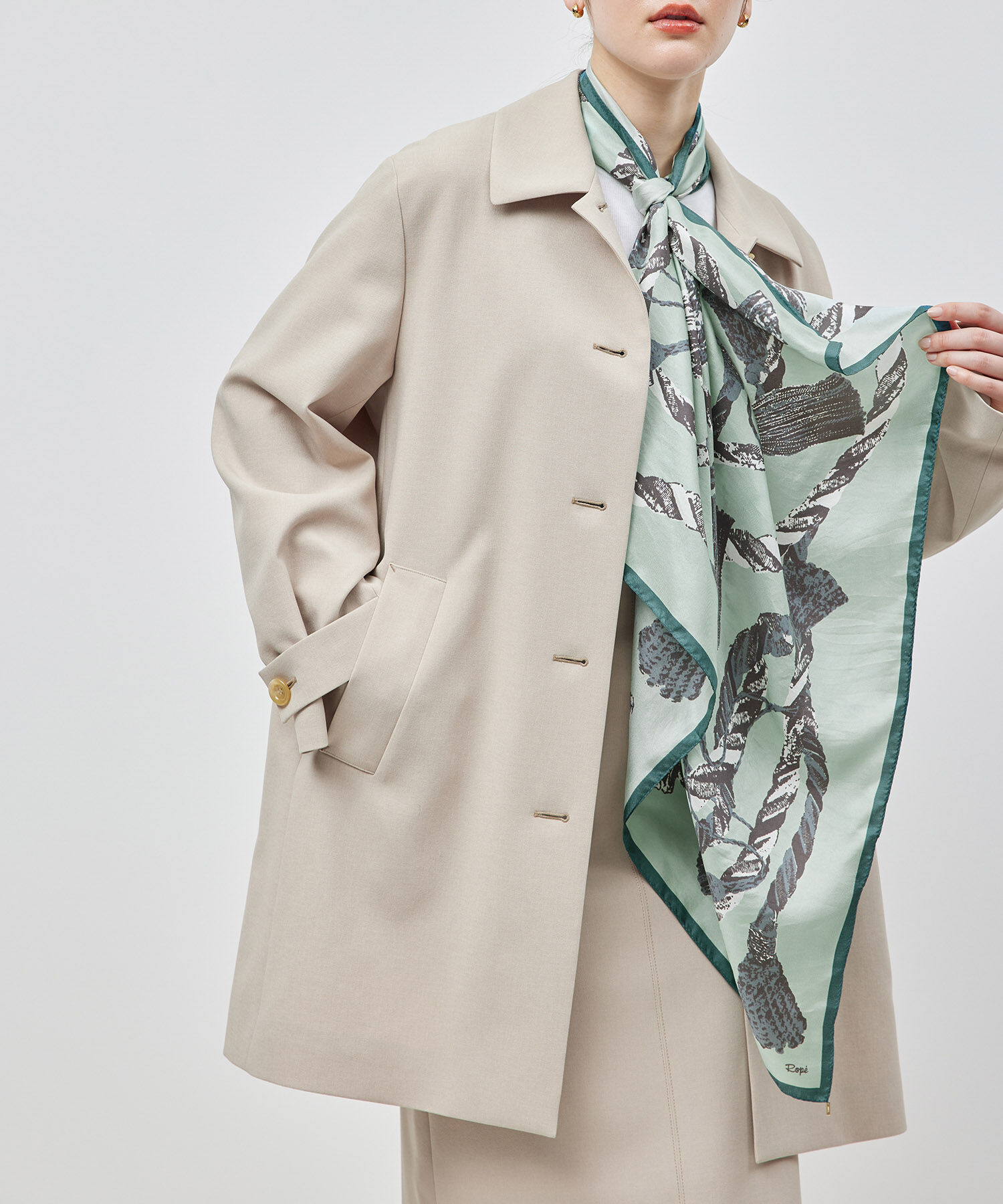 ROPE「シルクスカーフ/Lサイズ」|バンダナ・スカーフ|モスグリーン(32)