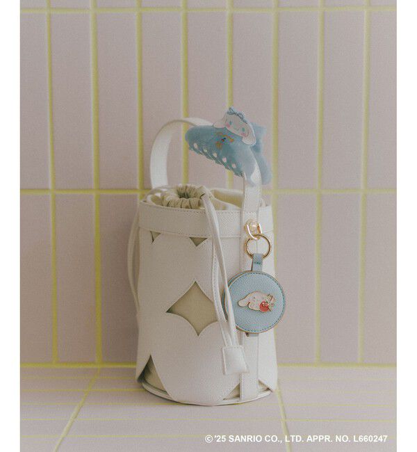 VIS「【シナモロール】VIS別注ミラーチャーム」|チャーム・キーホルダー|