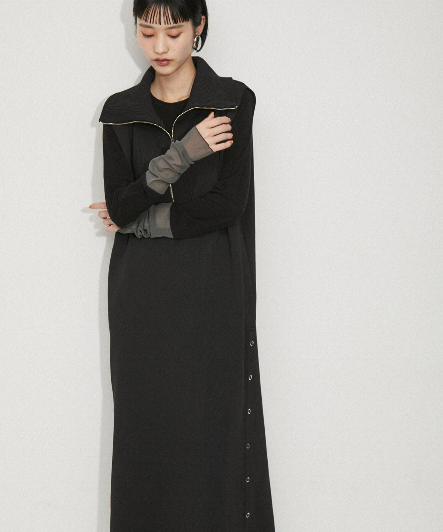 ADAM ET ROPE'「【サステナブル・洗える】エアリーシアーカフスカットソー」|Tシャツ・カットソー|