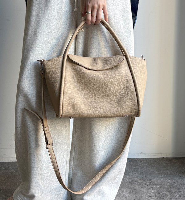  「【WEB限定】ハンドルフラップトート」|トートバッグ|ベージュ