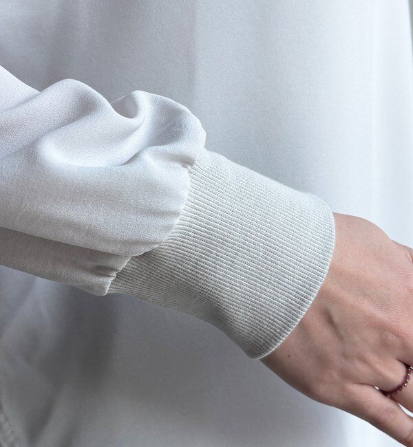  「袖リブバックボタンジョーゼットロゴプルオーバー」|シャツ・ブラウス|