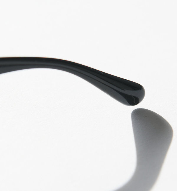  「【室内外で雰囲気を変えれる】調光サングラス」|サングラス|