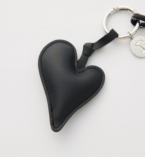  「【アレンジ自在】レザーハートチャーム」|その他|