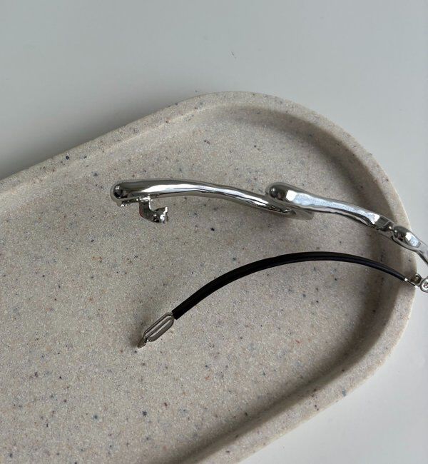  「【WEB限定】〈GOLDY/ゴールディ〉カーブラインスリムバレッタ2」|リング|