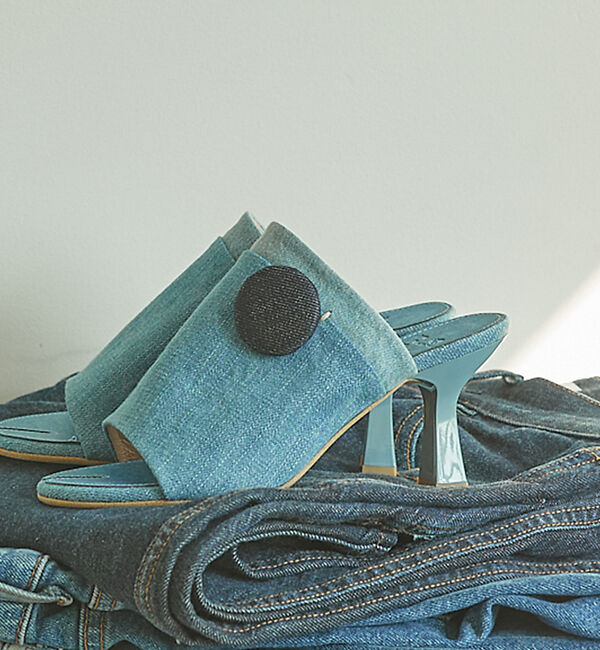 AU BANNISTER「【40周年】【Betty Smith別注】コラボユニークヒールミュール」|サンダル|