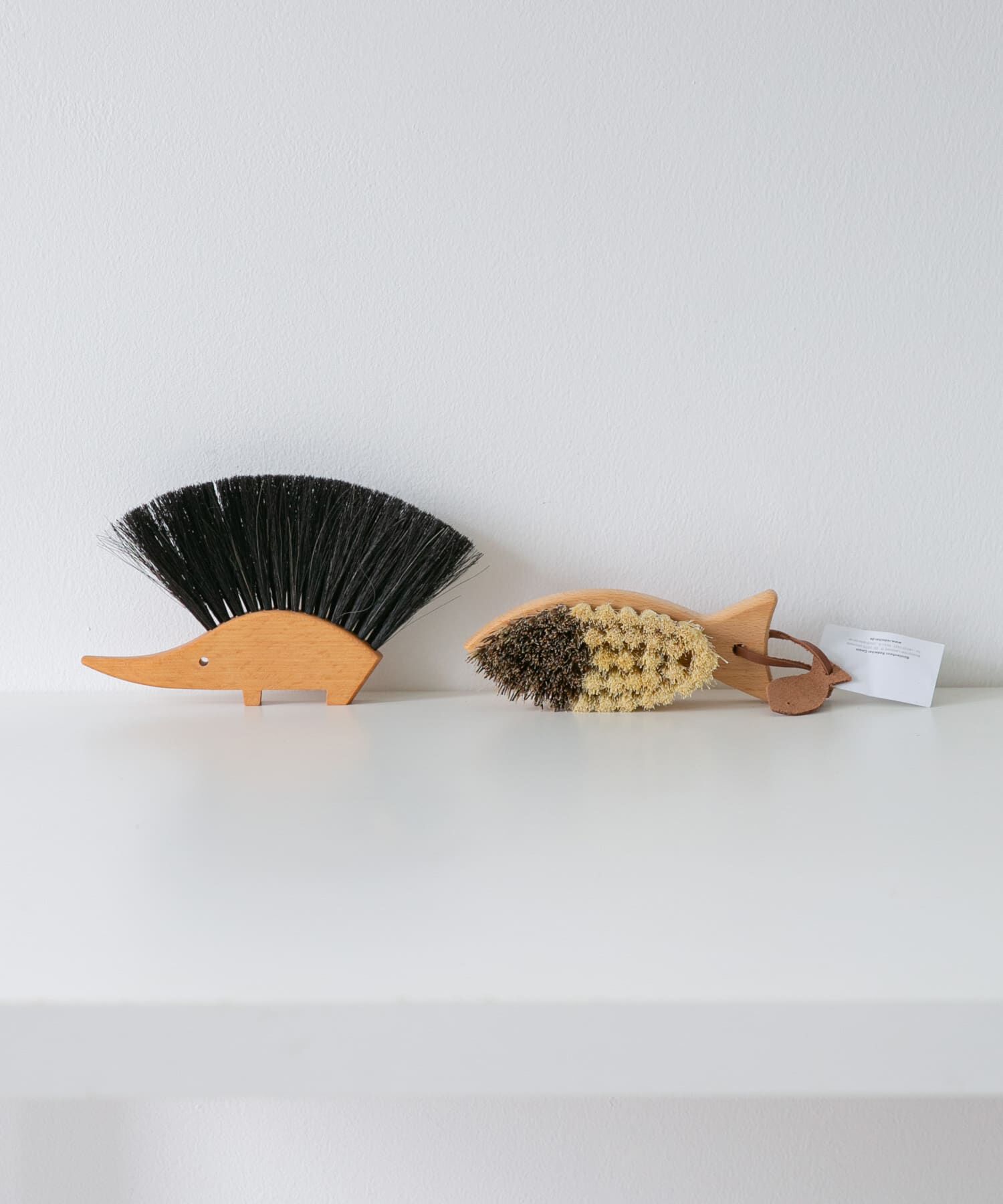 URBAN RESEARCH DOORS「REDECKER　魚型ベジタブルブラシ」|その他|