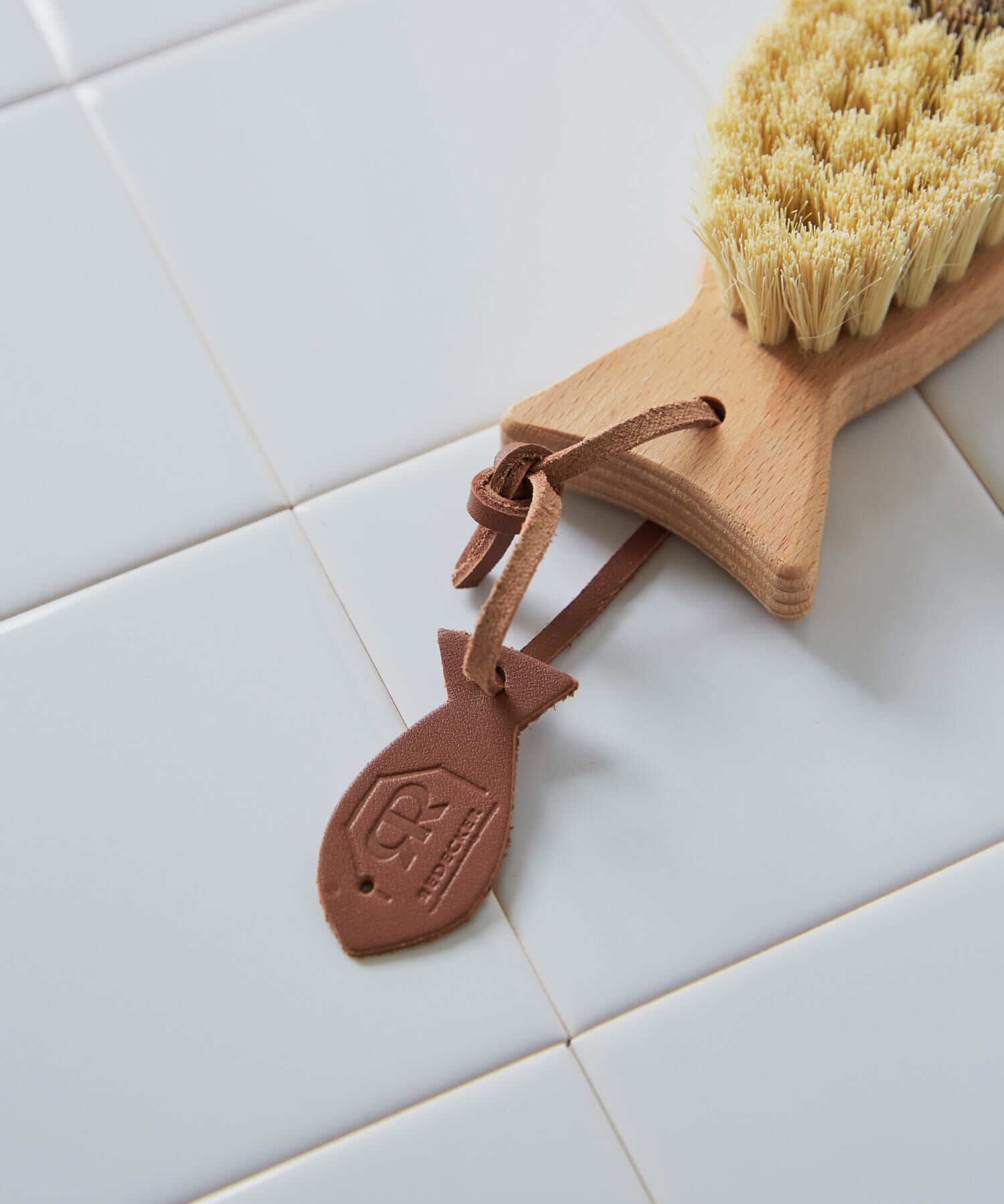 URBAN RESEARCH DOORS「REDECKER　魚型ベジタブルブラシ」|その他|