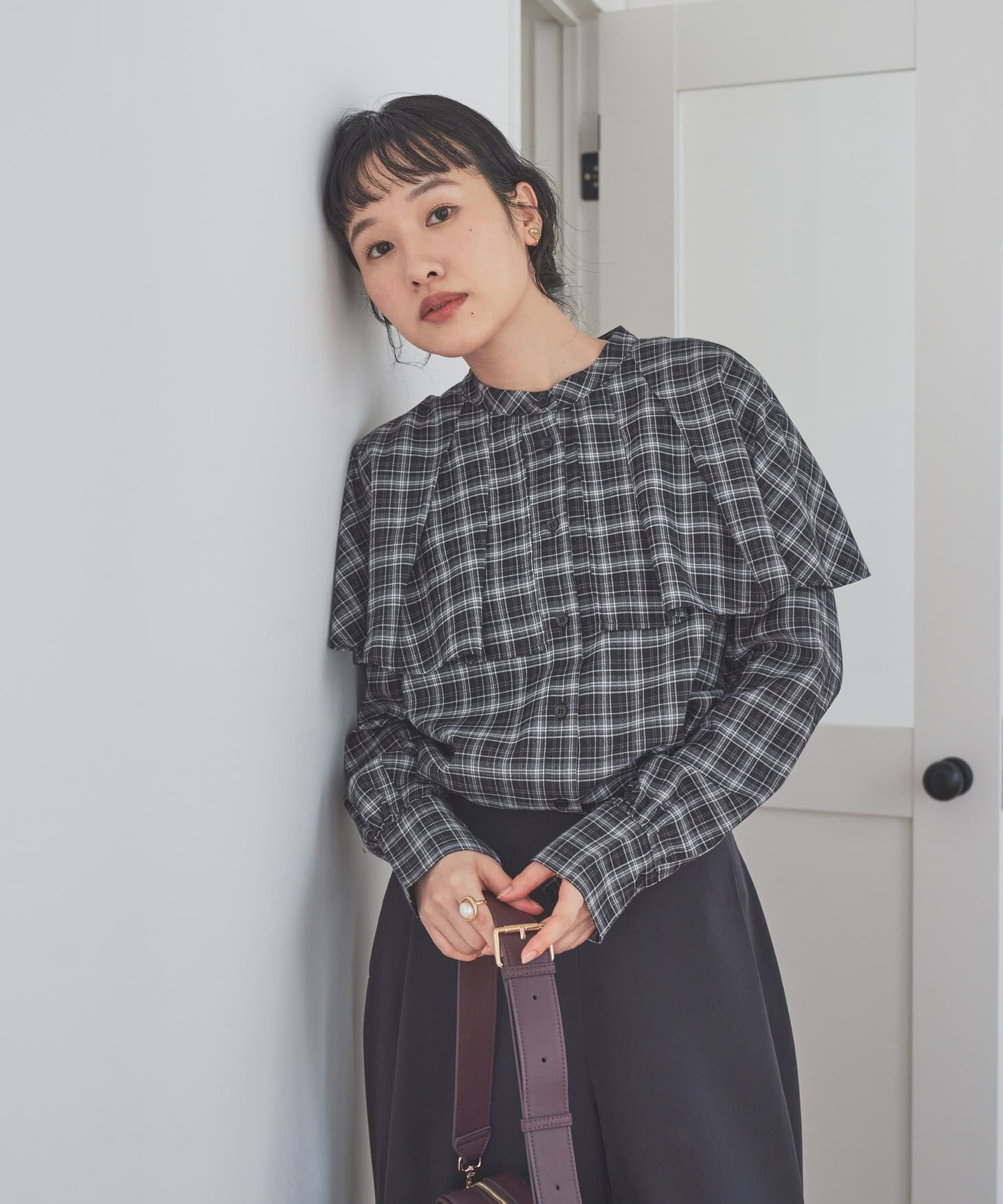URBAN RESEARCH DOORS「チェックケープフリルブラウス」|シャツ・ブラウス|