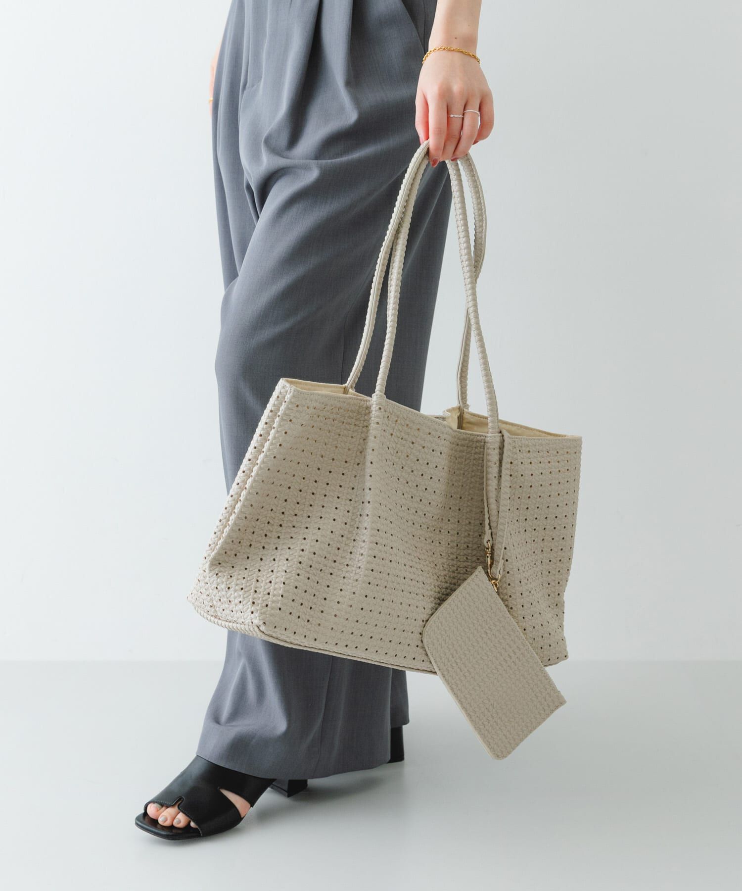 RODE SKO「ポーチ付パンチングラージトートバッグ」|トートバッグ|