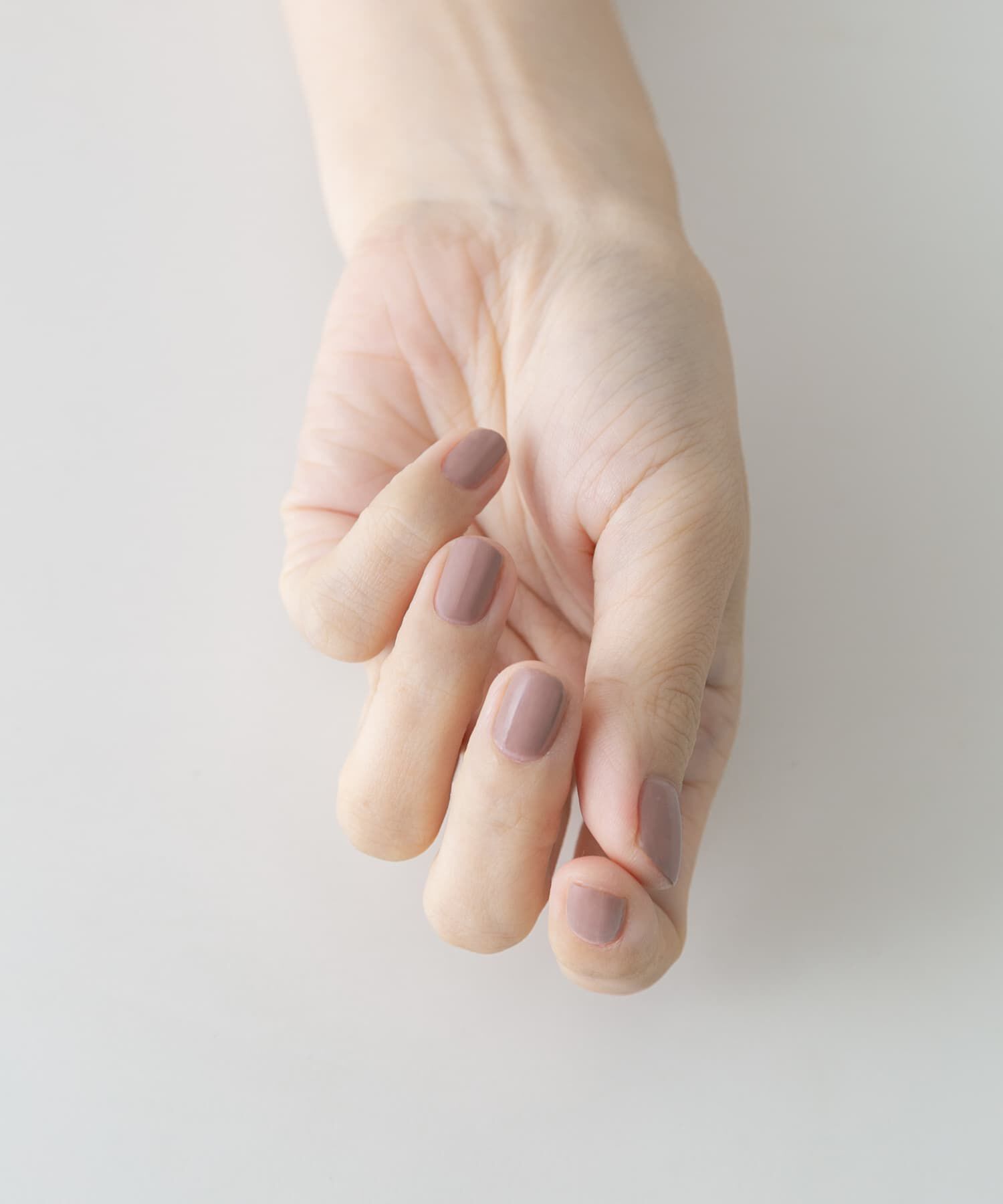 SMELLY「マニキュア」|ネイルケア|