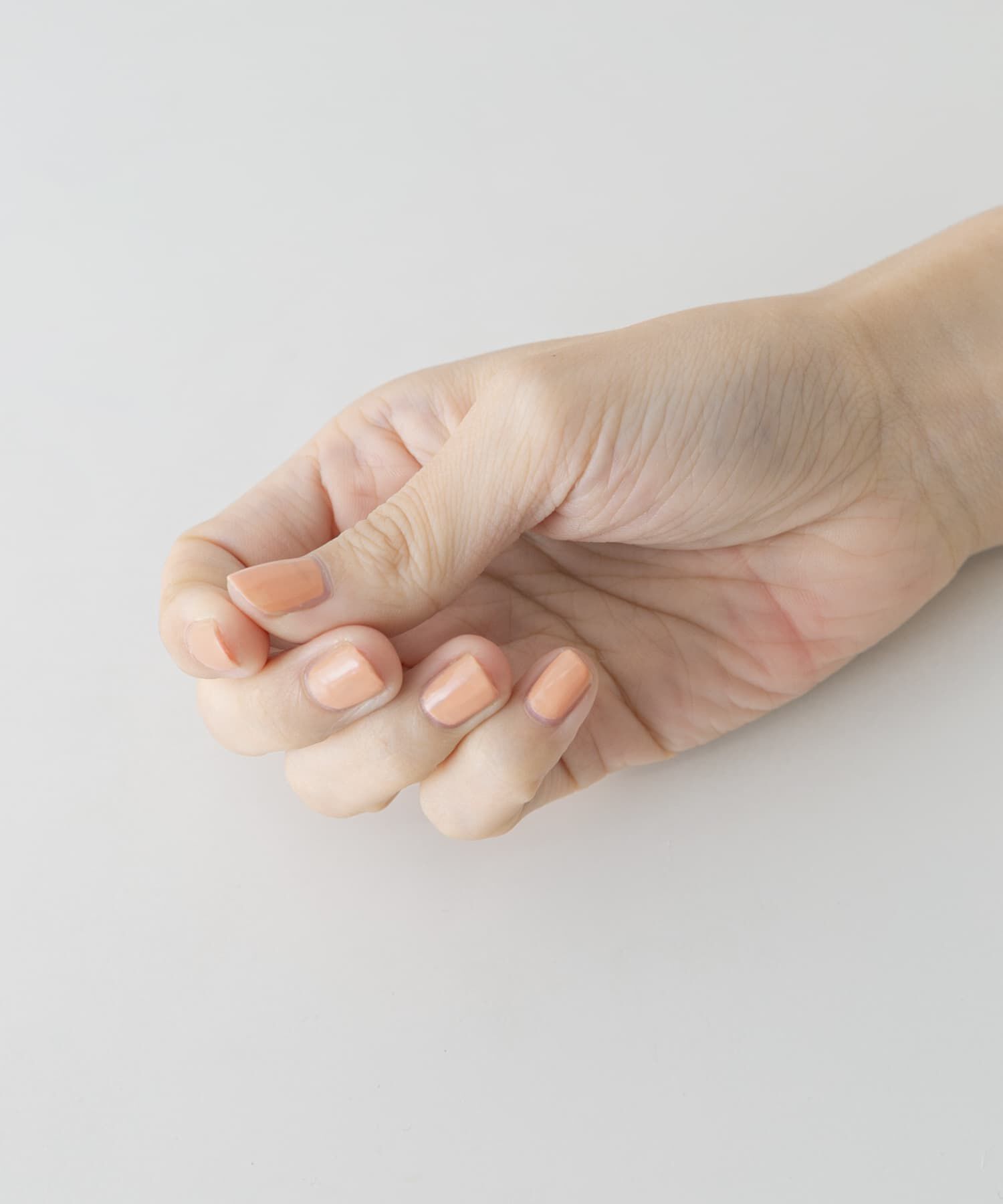 SMELLY「マニキュア」|ネイルケア|