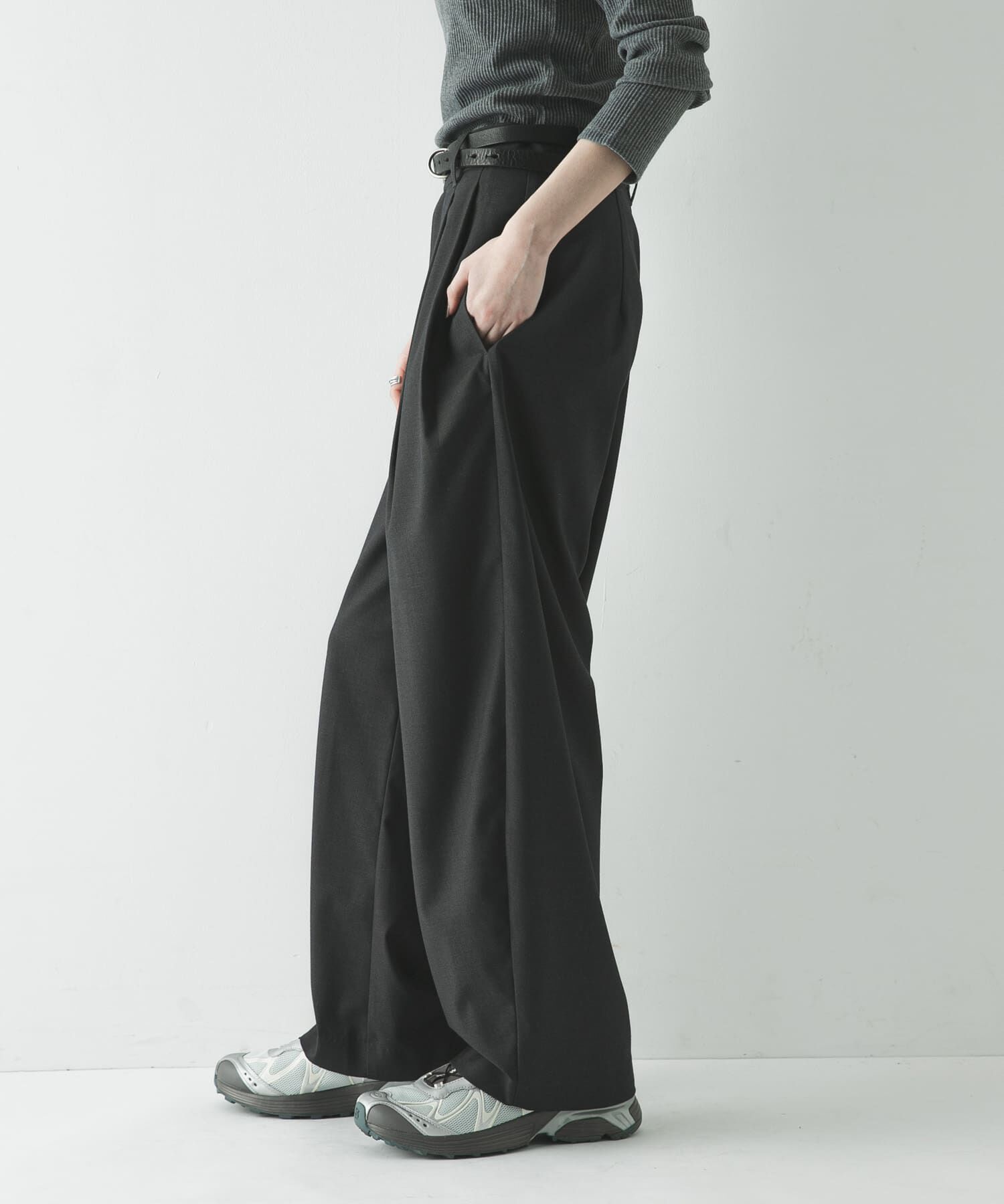 URBAN RESEARCH「タックカーブスラックス」|その他|