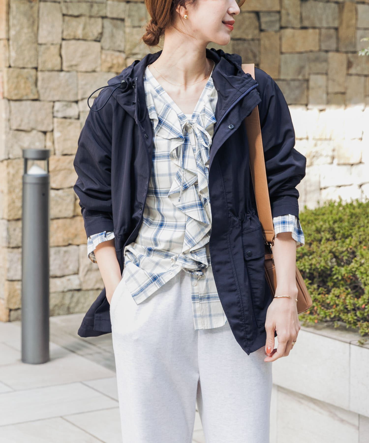 URBAN RESEARCH DOORS「『WEB/一部店舗限定カラー』『撥水』ナイロンマウンテンパーカー」|アウトドア|ネイビー