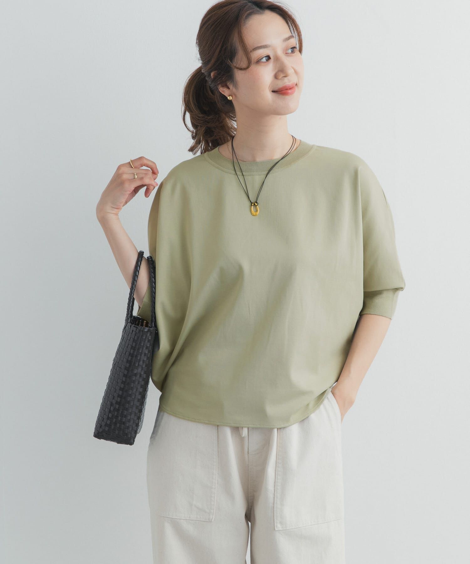 URBAN RESEARCH DOORS「ニットドッキングドルマン プルオーバー」|Tシャツ・カットソー|ライトカーキ