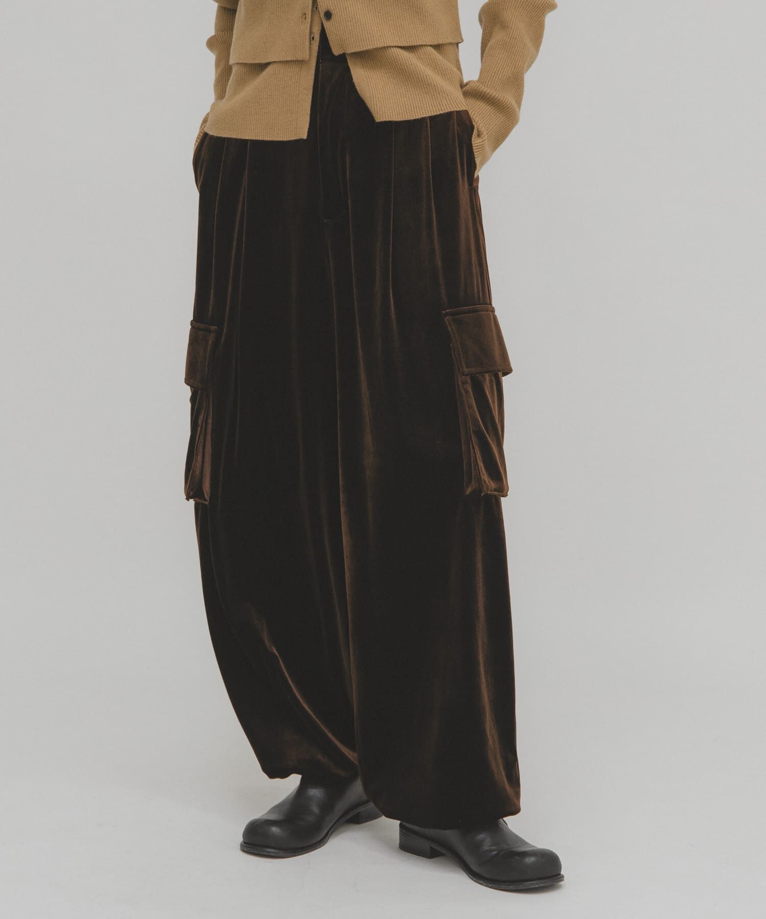  「ベロアカーゴパンツ」|その他|