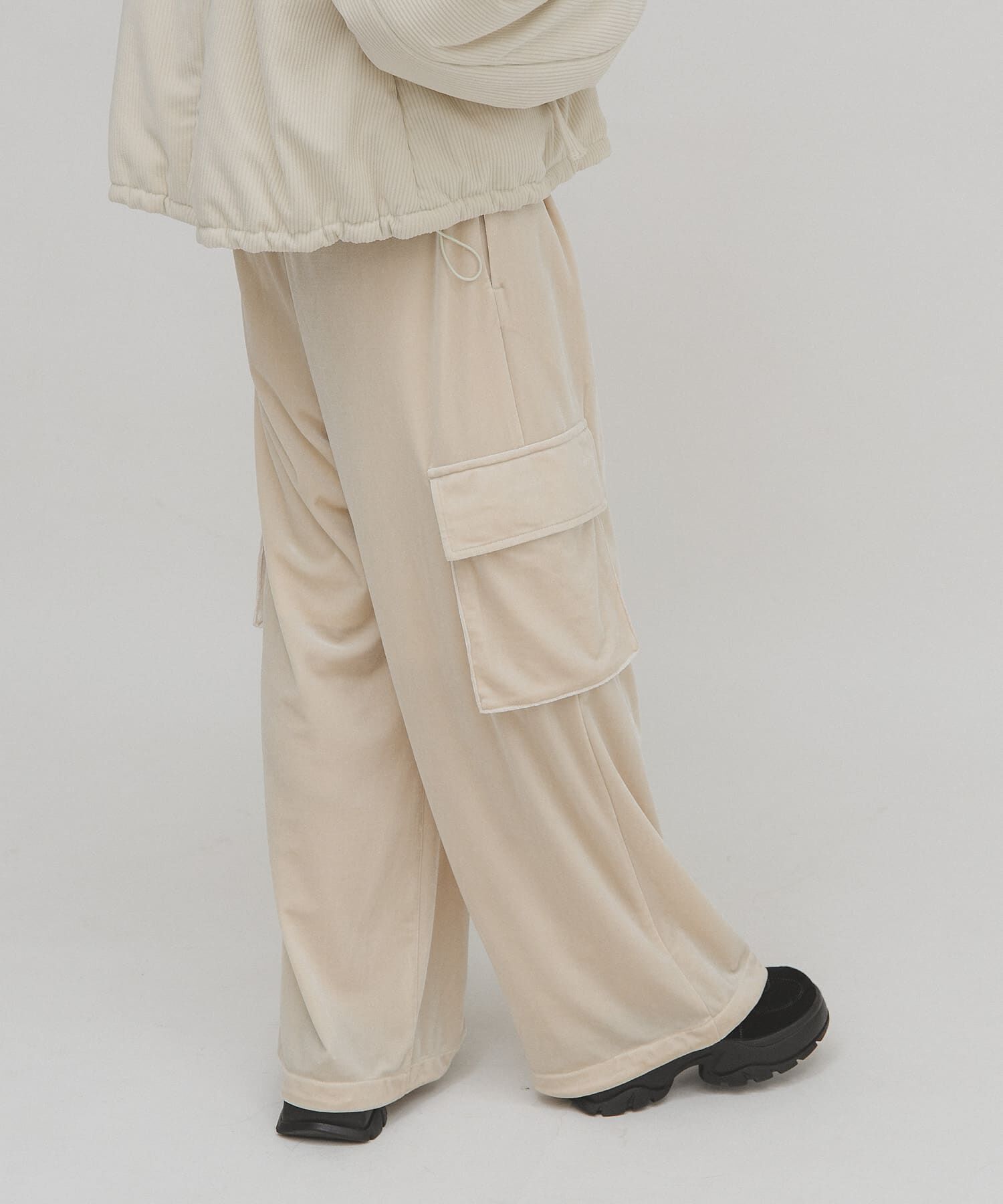  「ベロアカーゴパンツ」|その他|