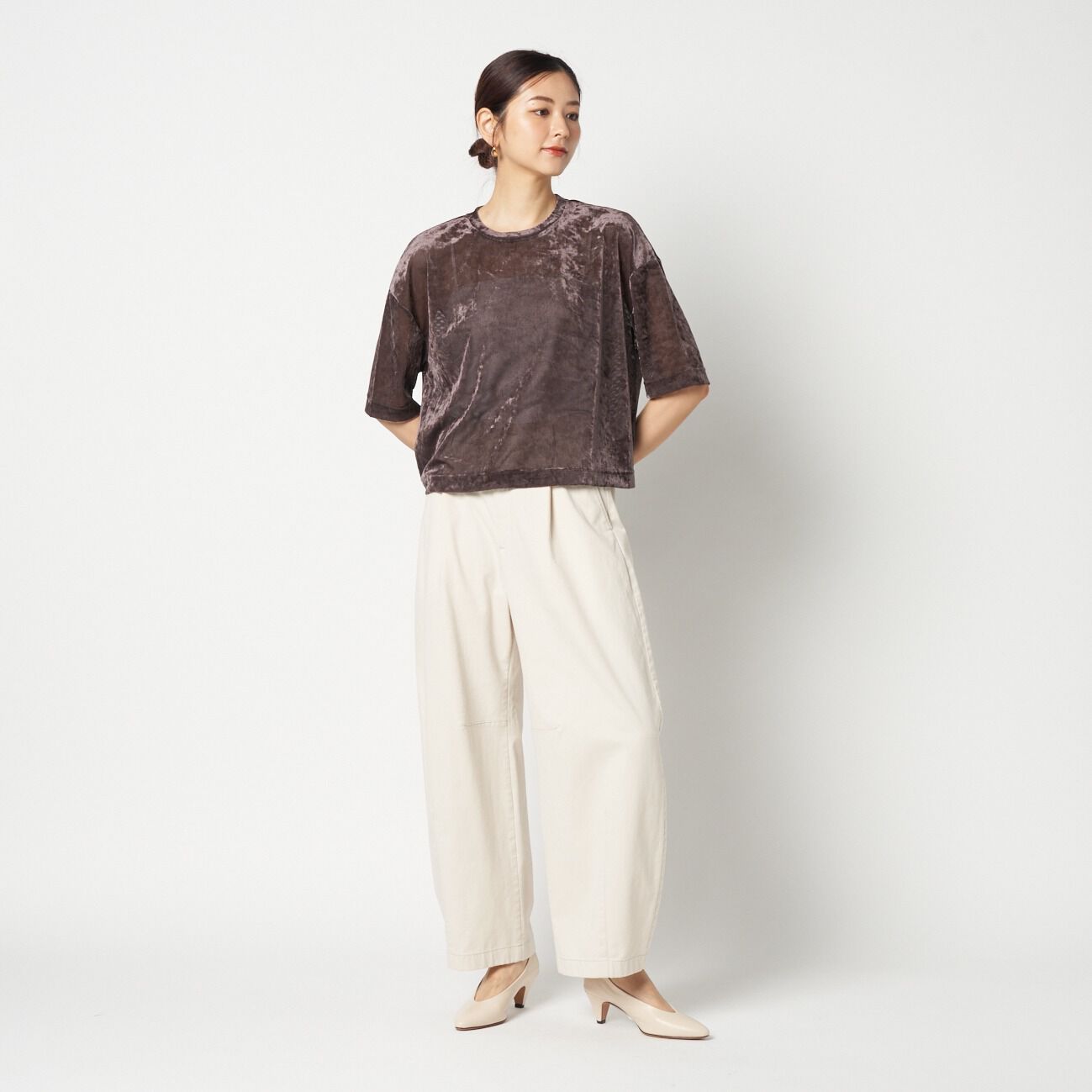 HELIOPOLE「HELIOPOLE COTTON TWILL CURVY TUCK PANTS」|チノ|