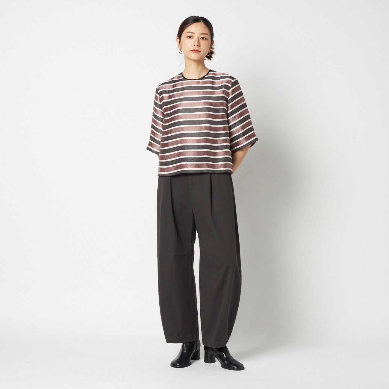 HELIOPOLE「HELIOPOLE COTTON TWILL CURVY TUCK PANTS」|チノ|