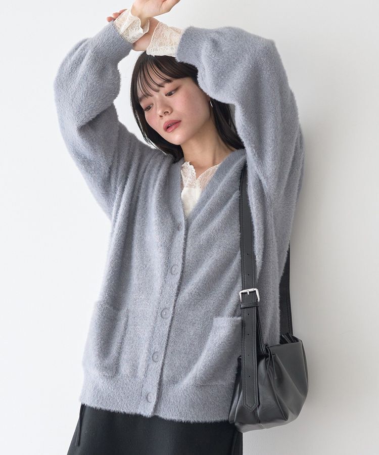 earth music&ecology「ラメミニシャギーVネックニットカーディガン」|カーディガン|Charcoal Gray