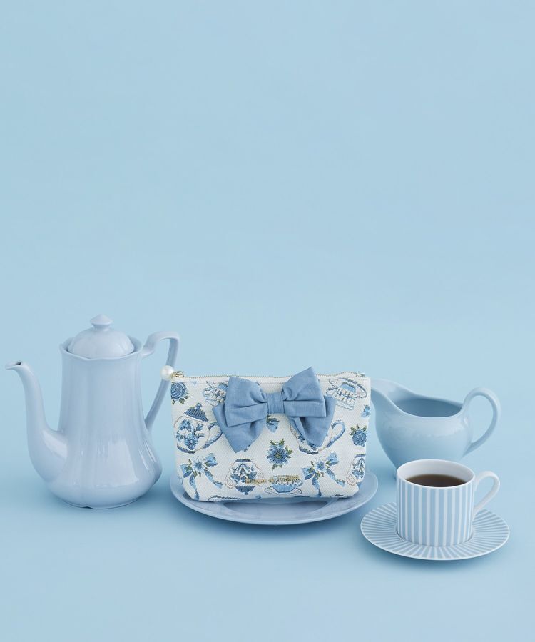 Maison de FLEUR「ティーカップ柄ゴブランポーチ」|ポーチ|オフホワイト