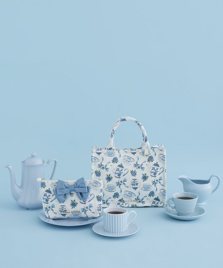 Maison de FLEUR「ティーカップ柄ゴブランポーチ」|ポーチ|