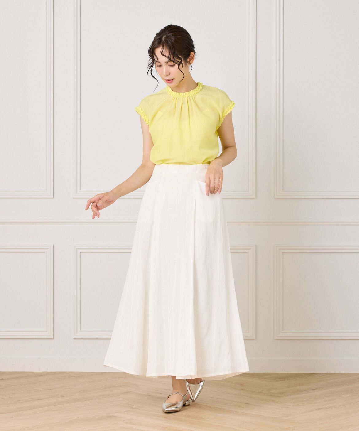 INED「《大きいサイズ》タックフリルブラウス」|シャツ・ブラウス|