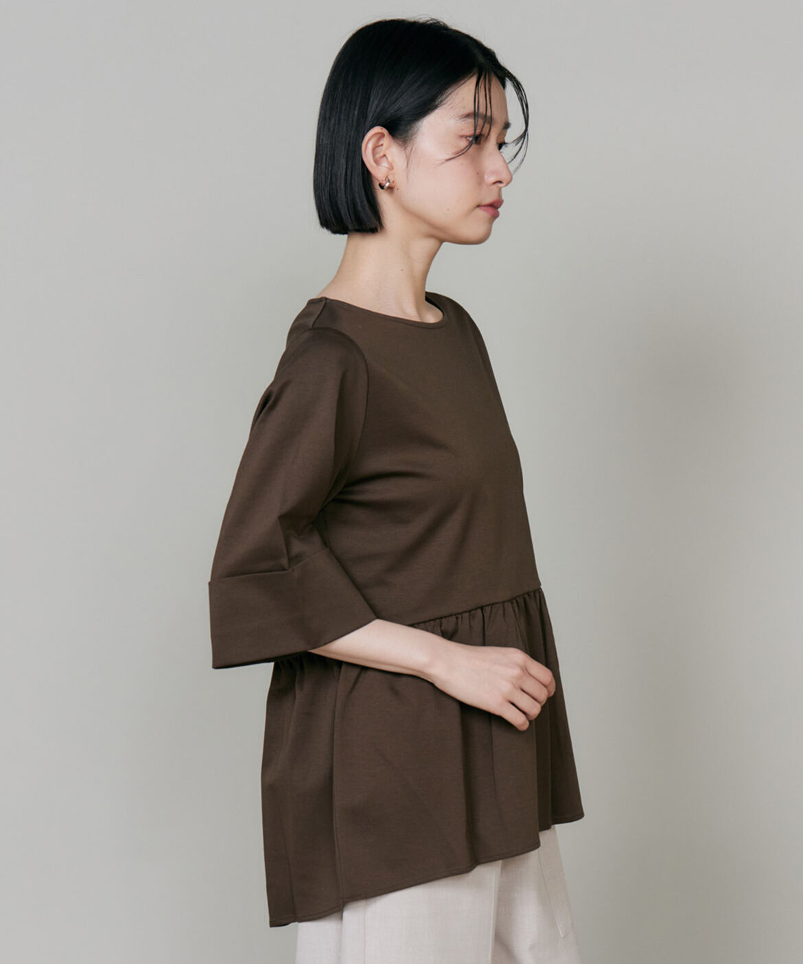 DAY by DAY it&rsquo;s international「ペプラムギャザープルオーバー」|Tシャツ・カットソー|