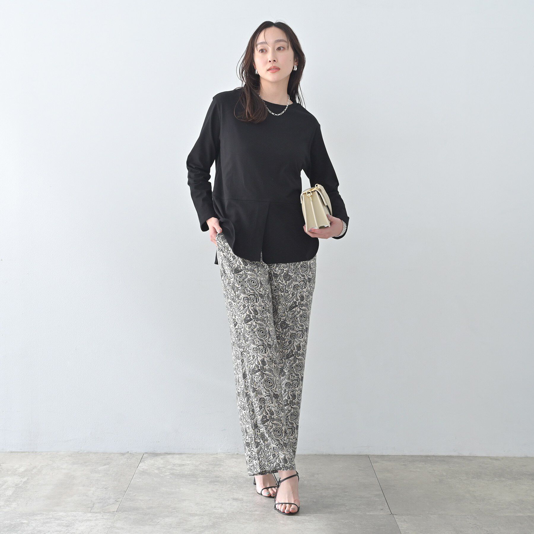 UNTITLED「【Munich】ワイドレッグイージーパンツ／flower」|その他|