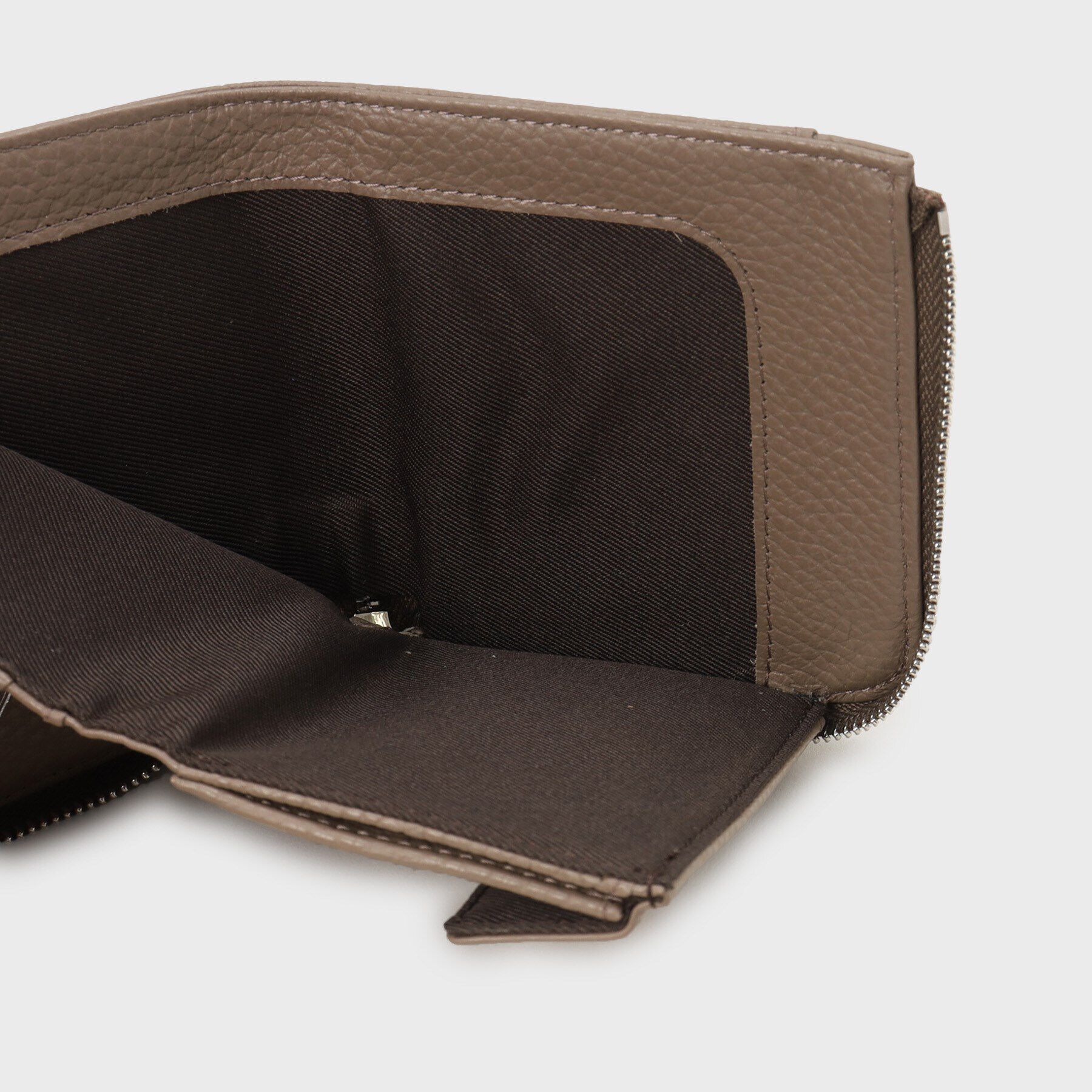 DRESSTERIOR「イタリアレザー ハーフジップウォレット」|財布|