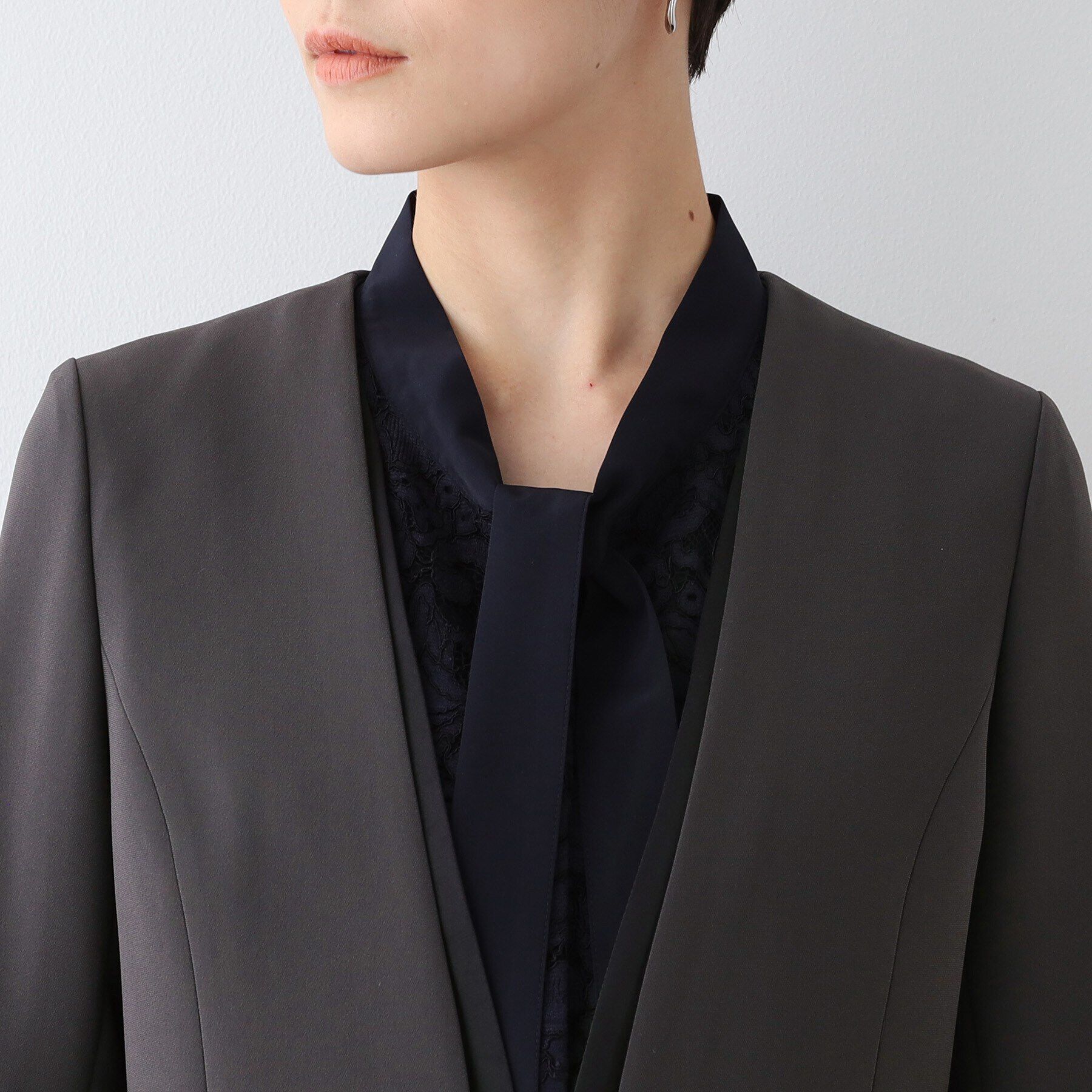 INDIVI「【日本製／トリアセテート混】スタイルアップ ノーカラージャケット」|スーツ|