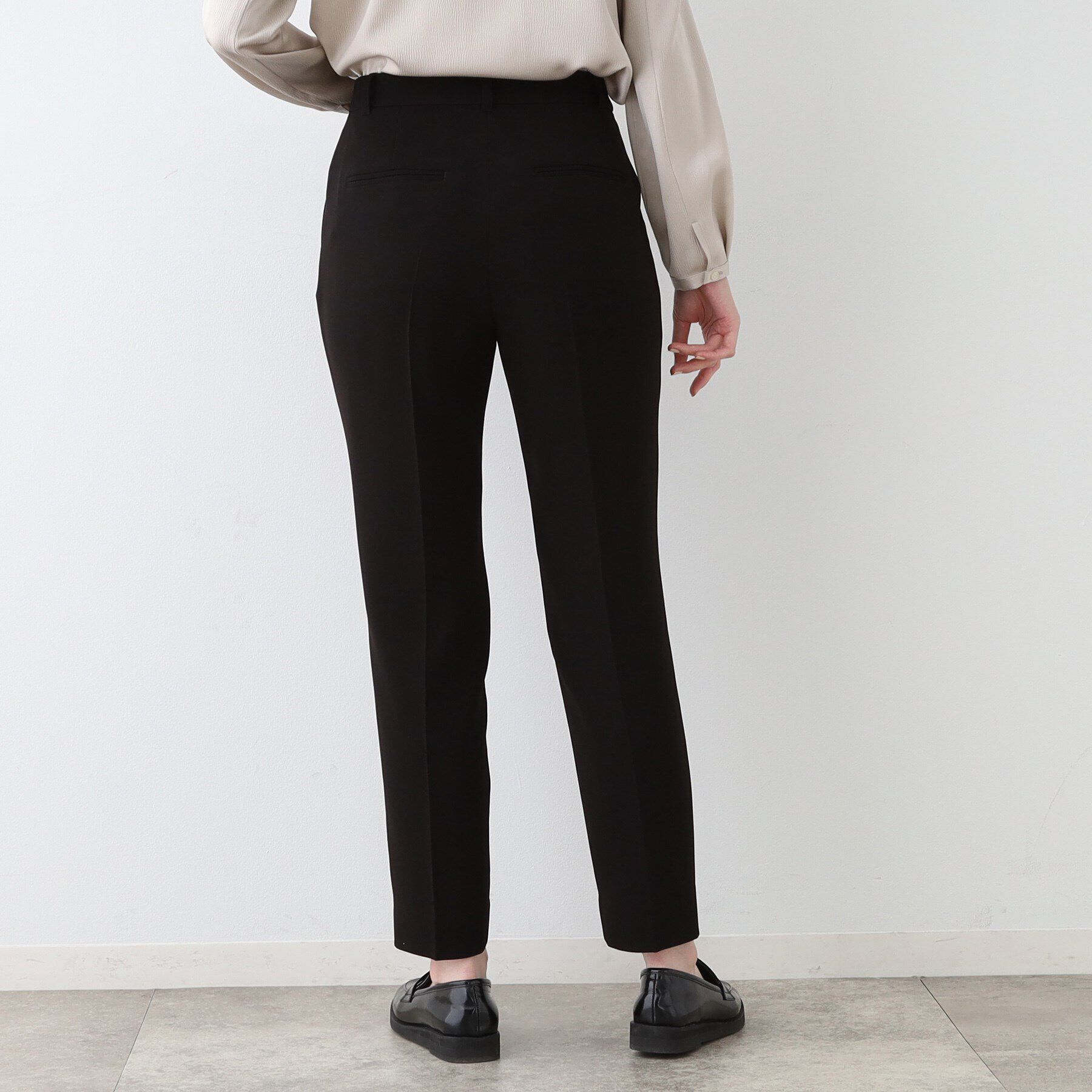 INDIVI「【日本製／トリアセテート混】テーパードパンツ」|スーツ|