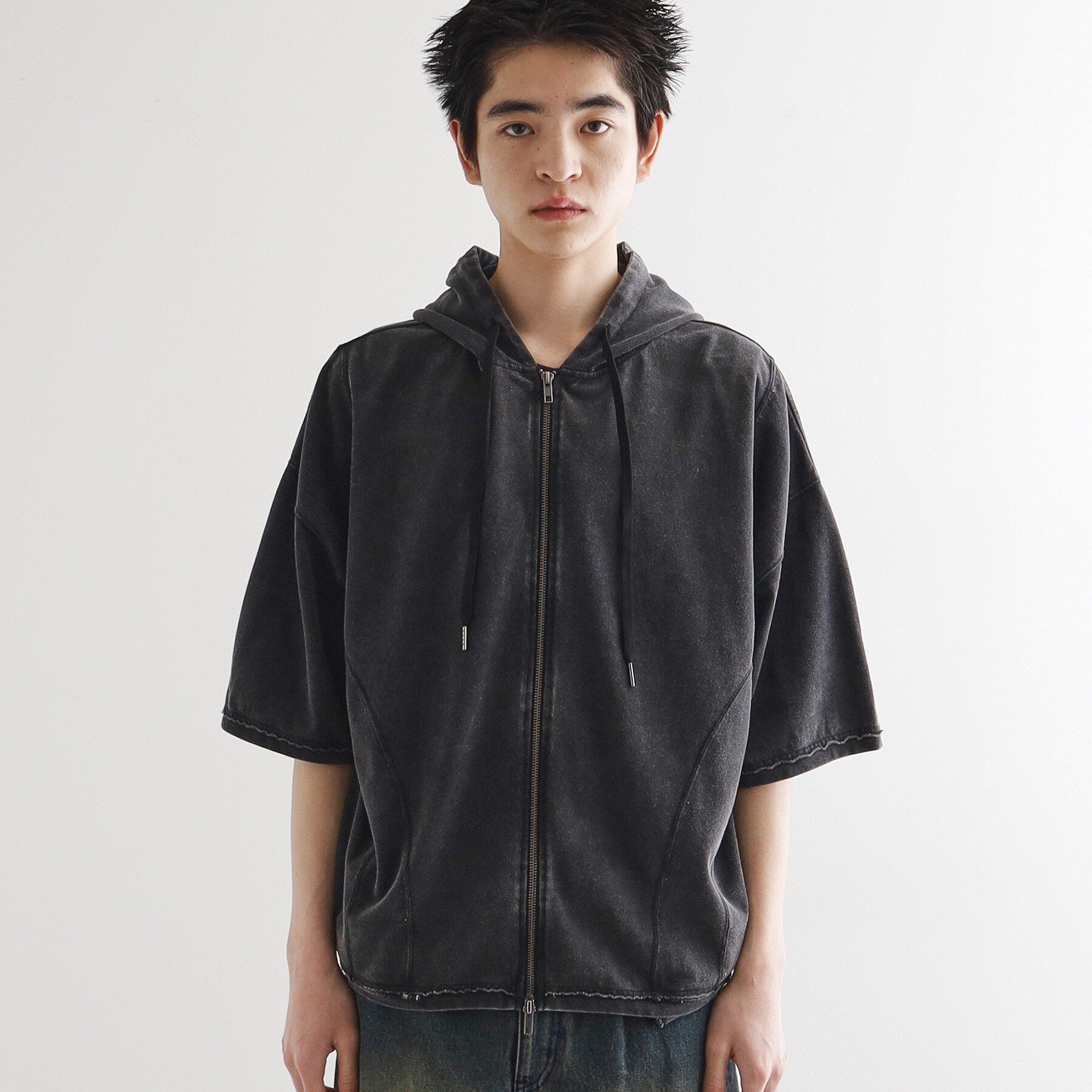 tk.TAKEO KIKUCHI「ヴィンテージライククロップドパーカ」|パーカー|