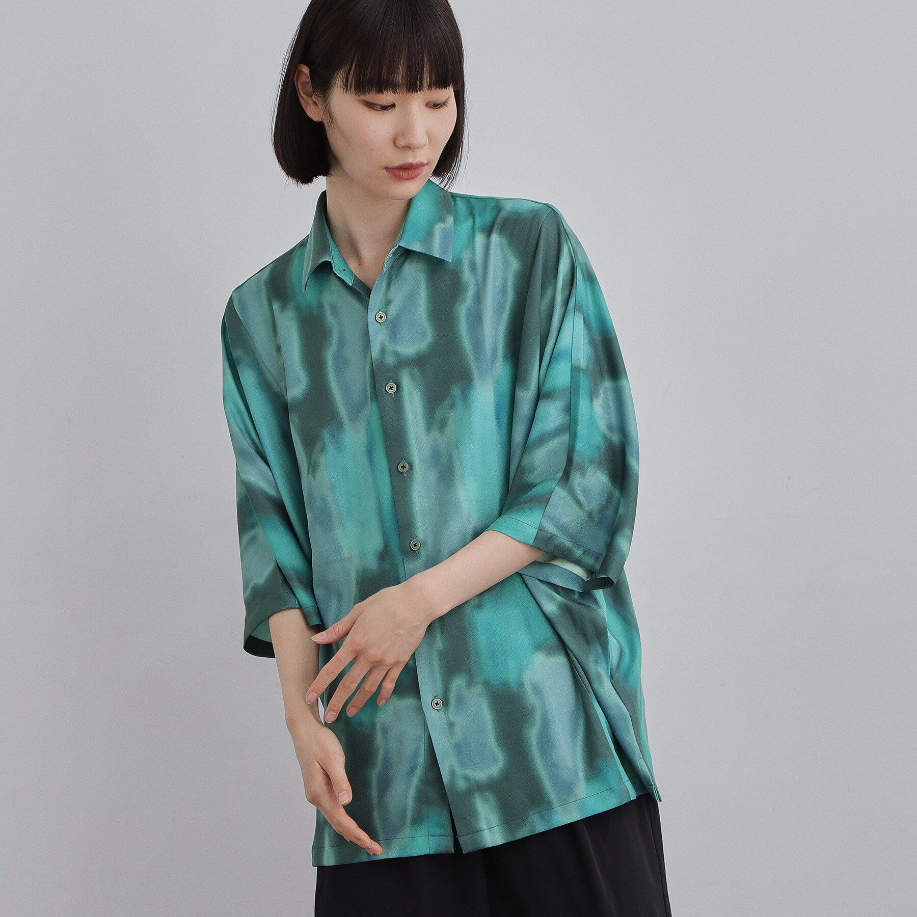 tk.TAKEO KIKUCHI「アブストラクトドルマンシャツ」|シャツ・ブラウス|