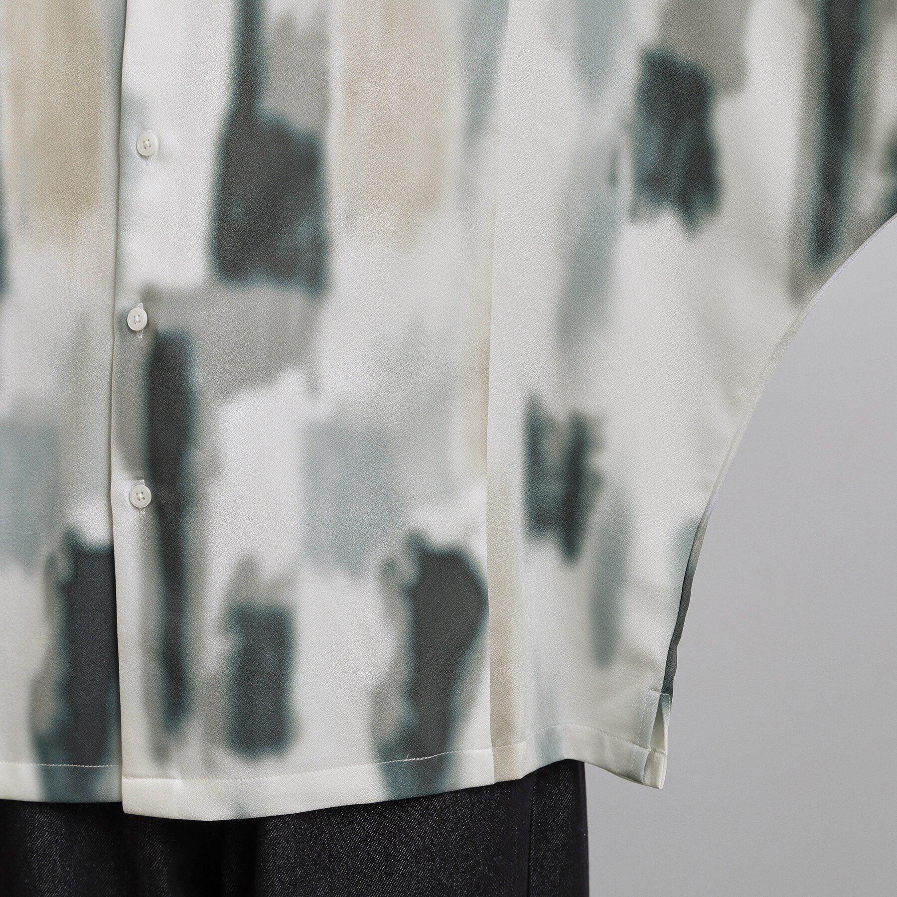 tk.TAKEO KIKUCHI「アブストラクトドルマンシャツ」|シャツ・ブラウス|