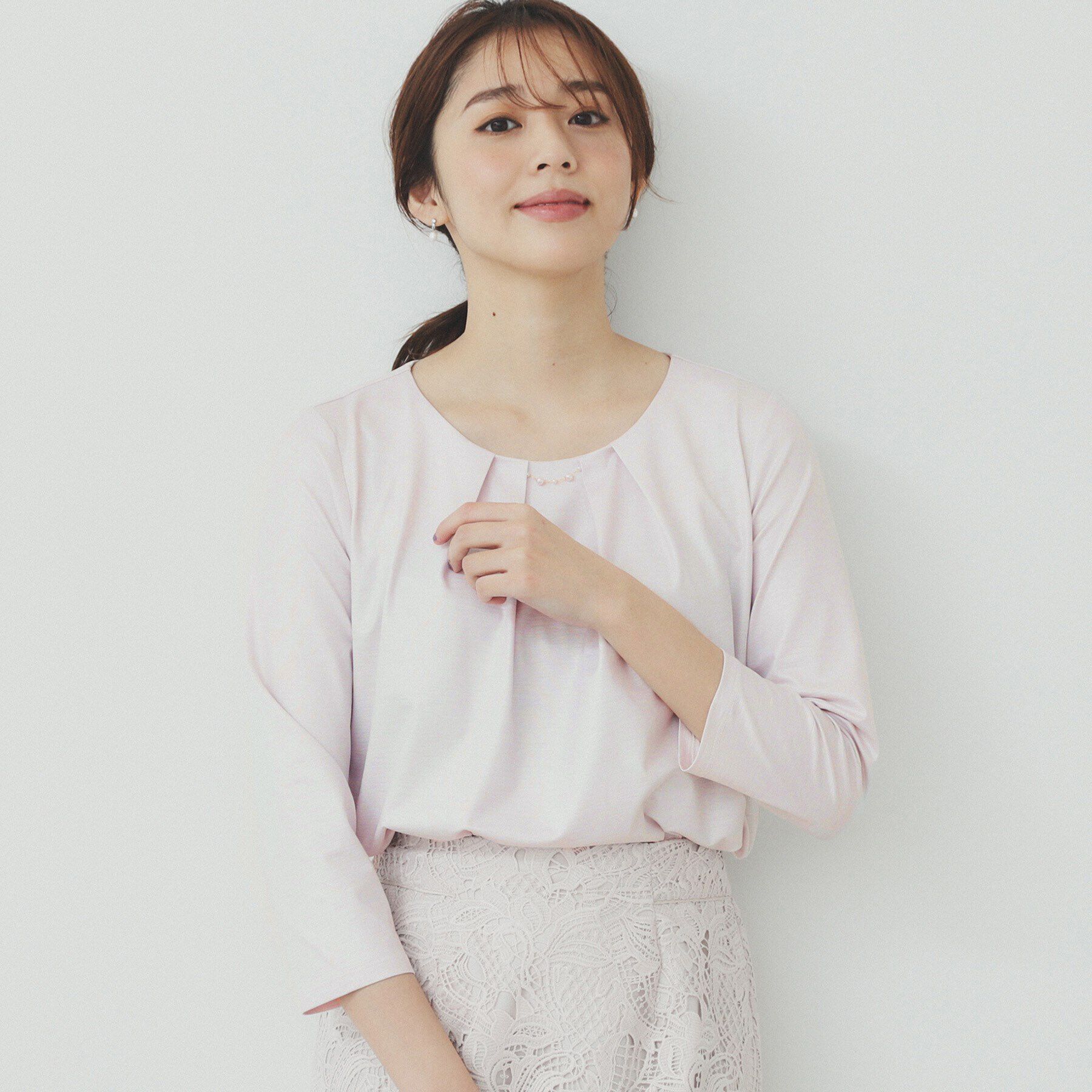 index「パール調チェーン付きフロントタックトップス【洗濯機洗い可】」|シャツ・ブラウス|