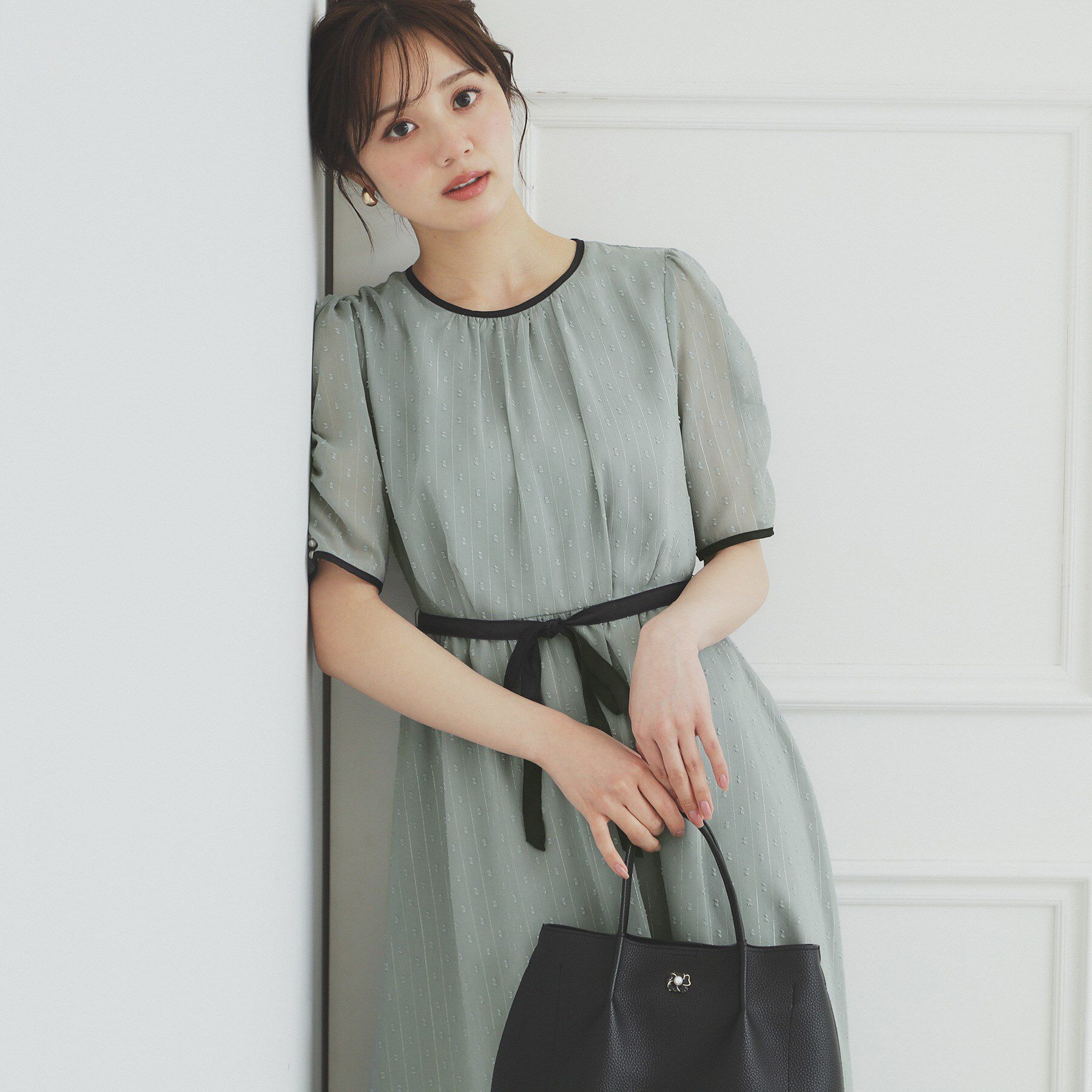 index「フィット＆フレアバイカラーワンピース【洗濯機洗い可/イージーアイロン】」|ワンピース|