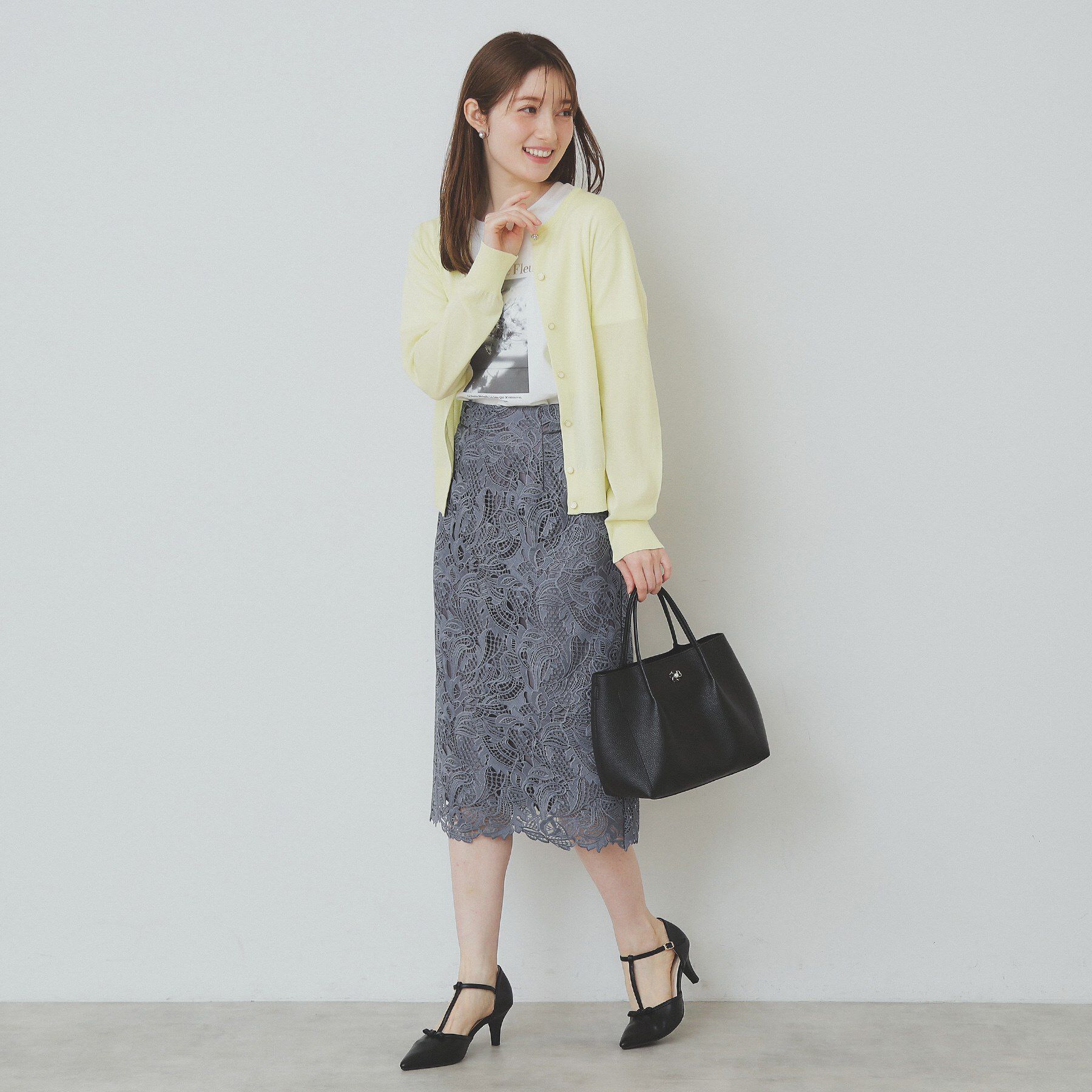 index「《7色展開/XS-LLサイズ》ビジューボタンニットカーディガン【洗濯機洗い可/抗ピル/接触冷感】」|カーディガン|