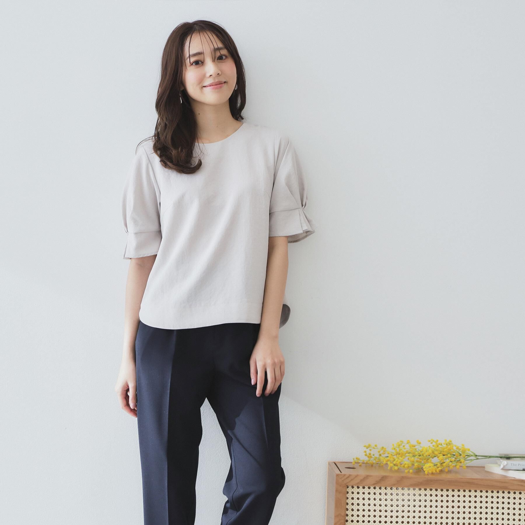 index「《8色展開/XS-LLサイズ》タックパフスリーブブラウス【洗濯機洗い可/吸水速乾/防シワ/抗ピル】」|シャツ・ブラウス|