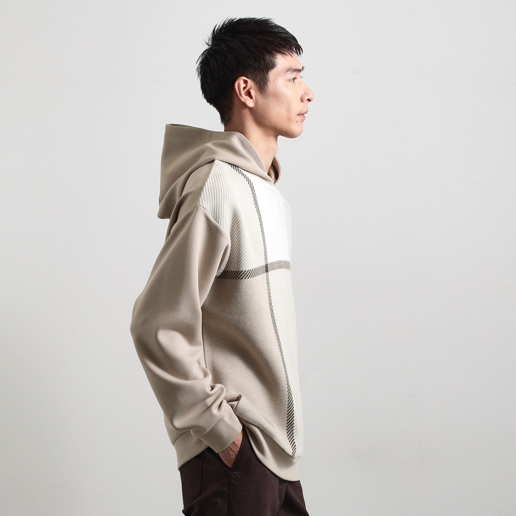 THE SHOP TK「【大人の休日スタイルにはこれ！】フロントチェック柄ニットパーカ　洗濯機OK」|パーカー|