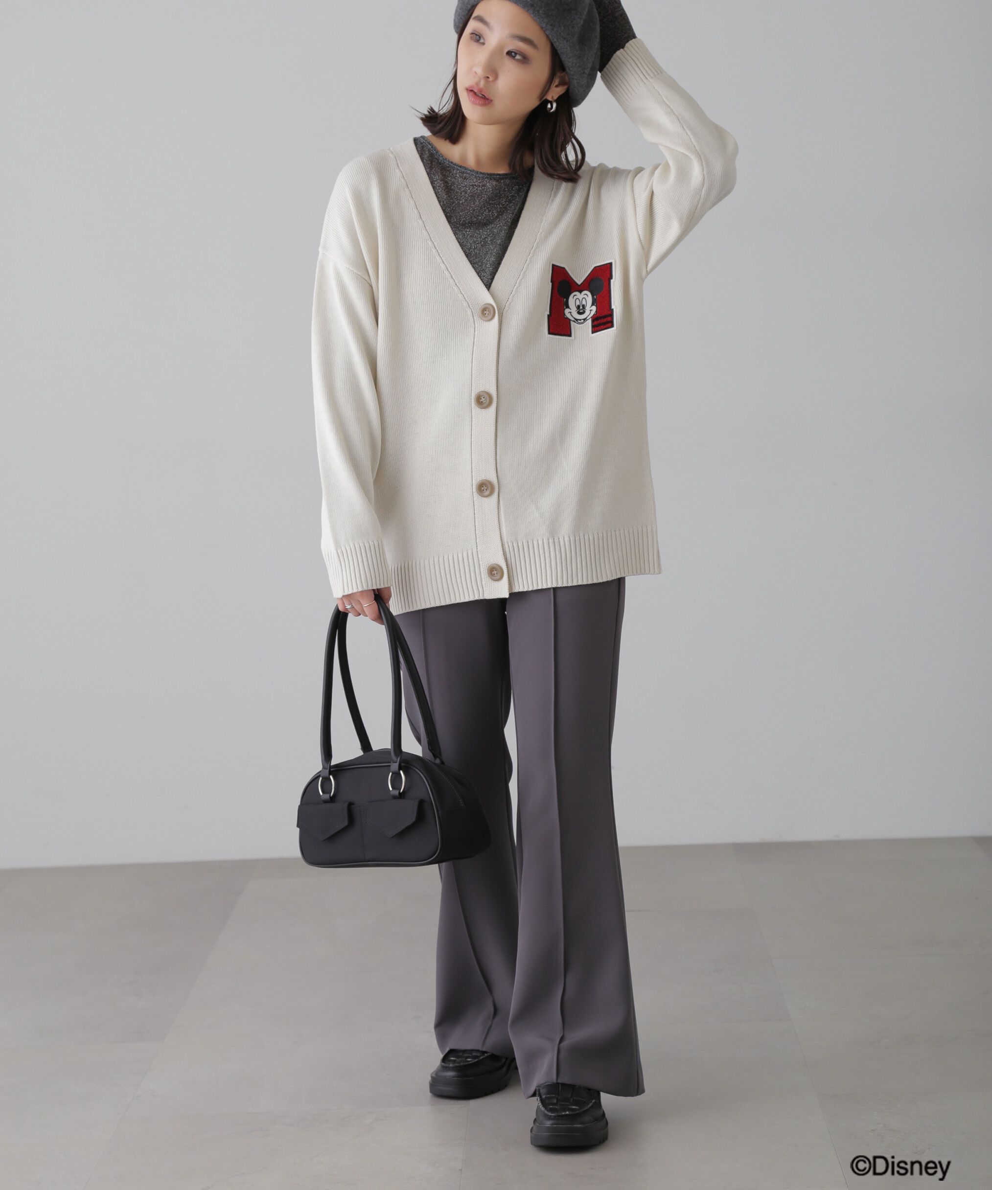  「〈ディズニーコレクション〉サガラワッペンニットカーディガン」|ニット・セーター|