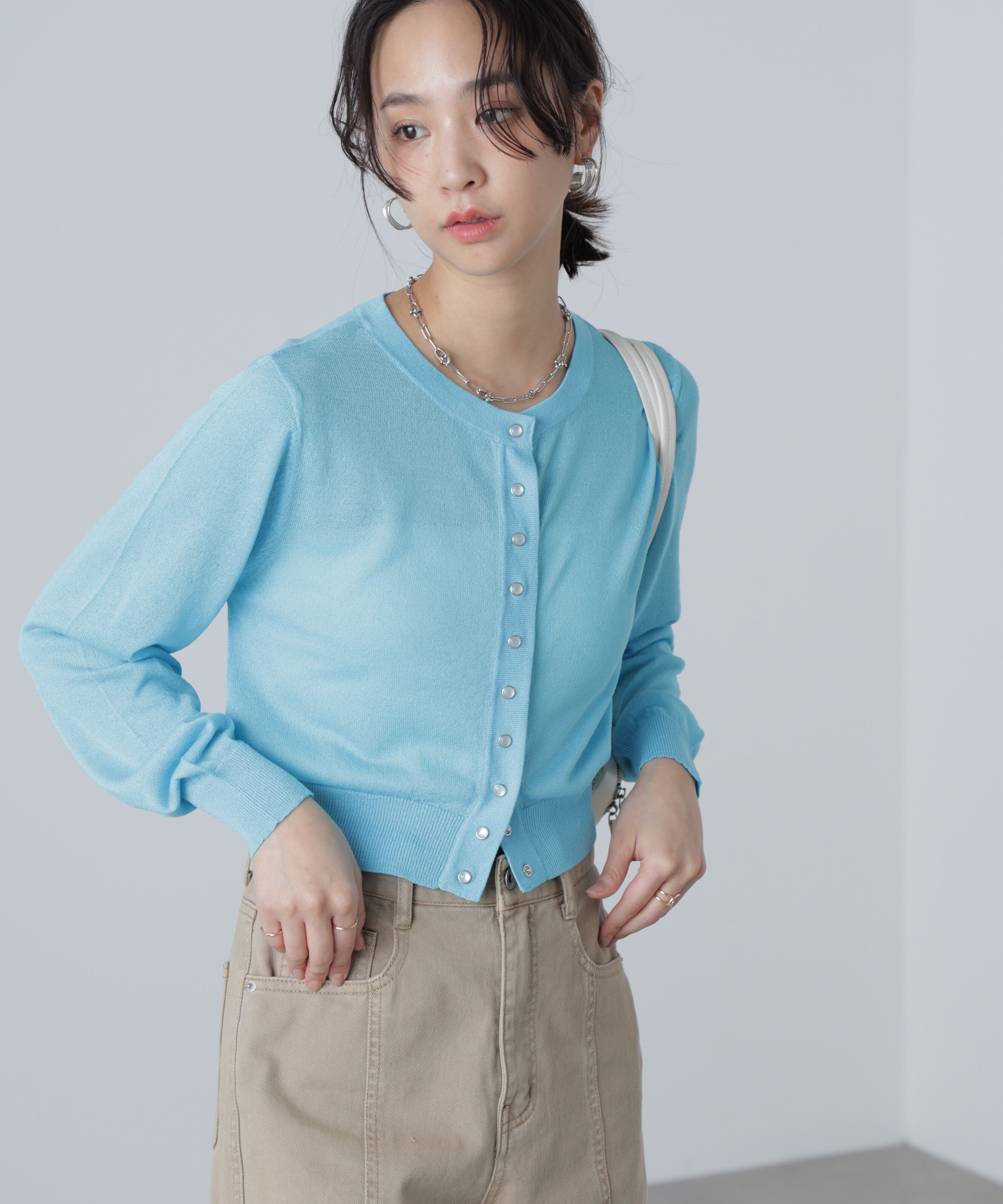  「ドットボタンクルーネックカーディガン」|ニット・セーター|