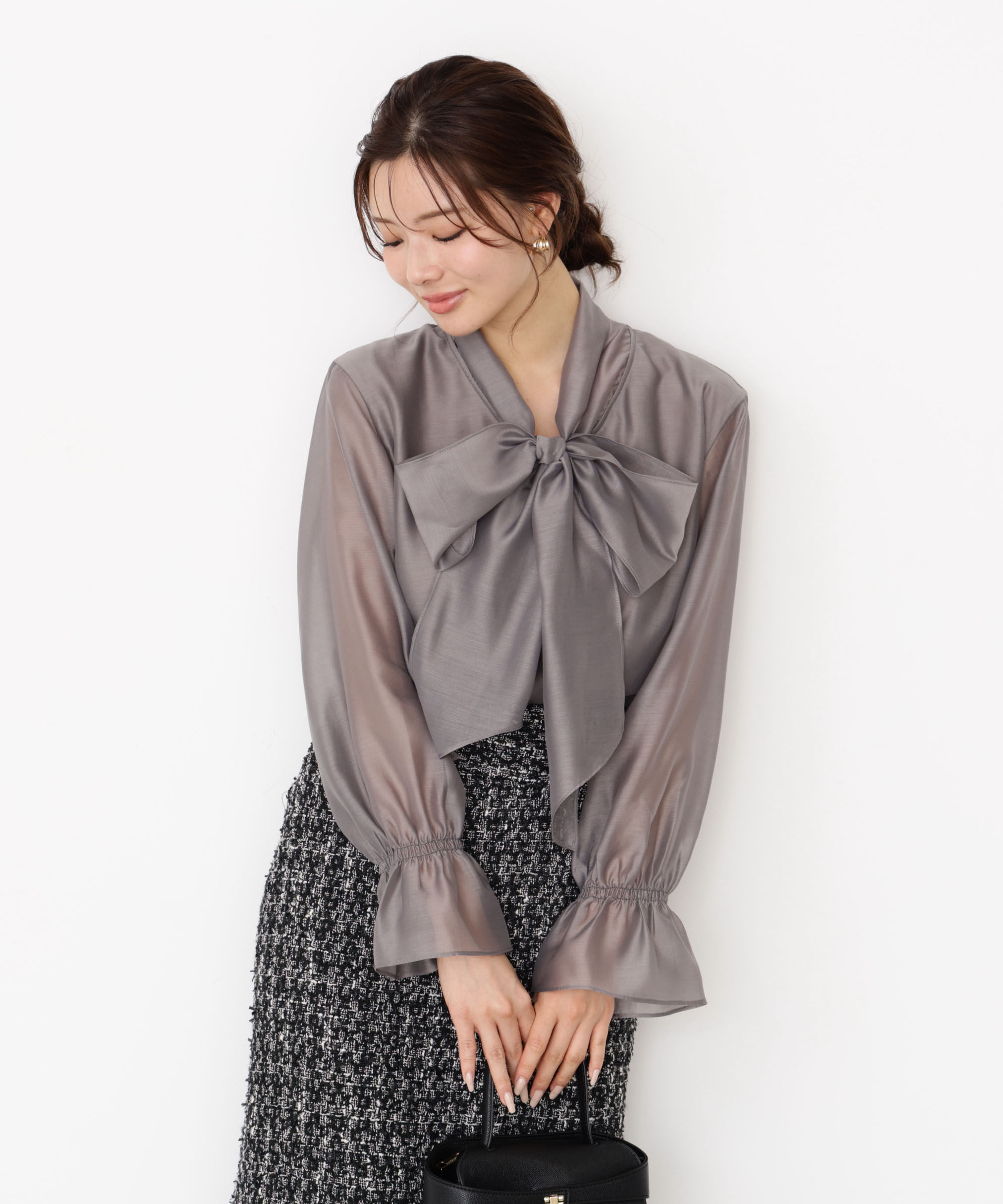 PROPORTION BODY DRESSING「＜ウォッシャブル＞シアーボウタイブラウス 25AW」|シャツ・ブラウス|グレー