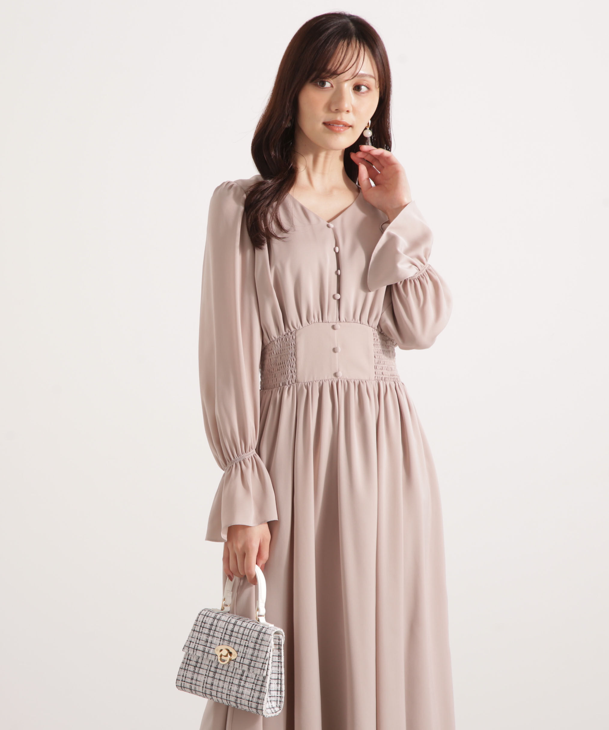 PROPORTION BODY DRESSING「クルミ釦付きギャザーワンピース 25AW」|ワンピース|