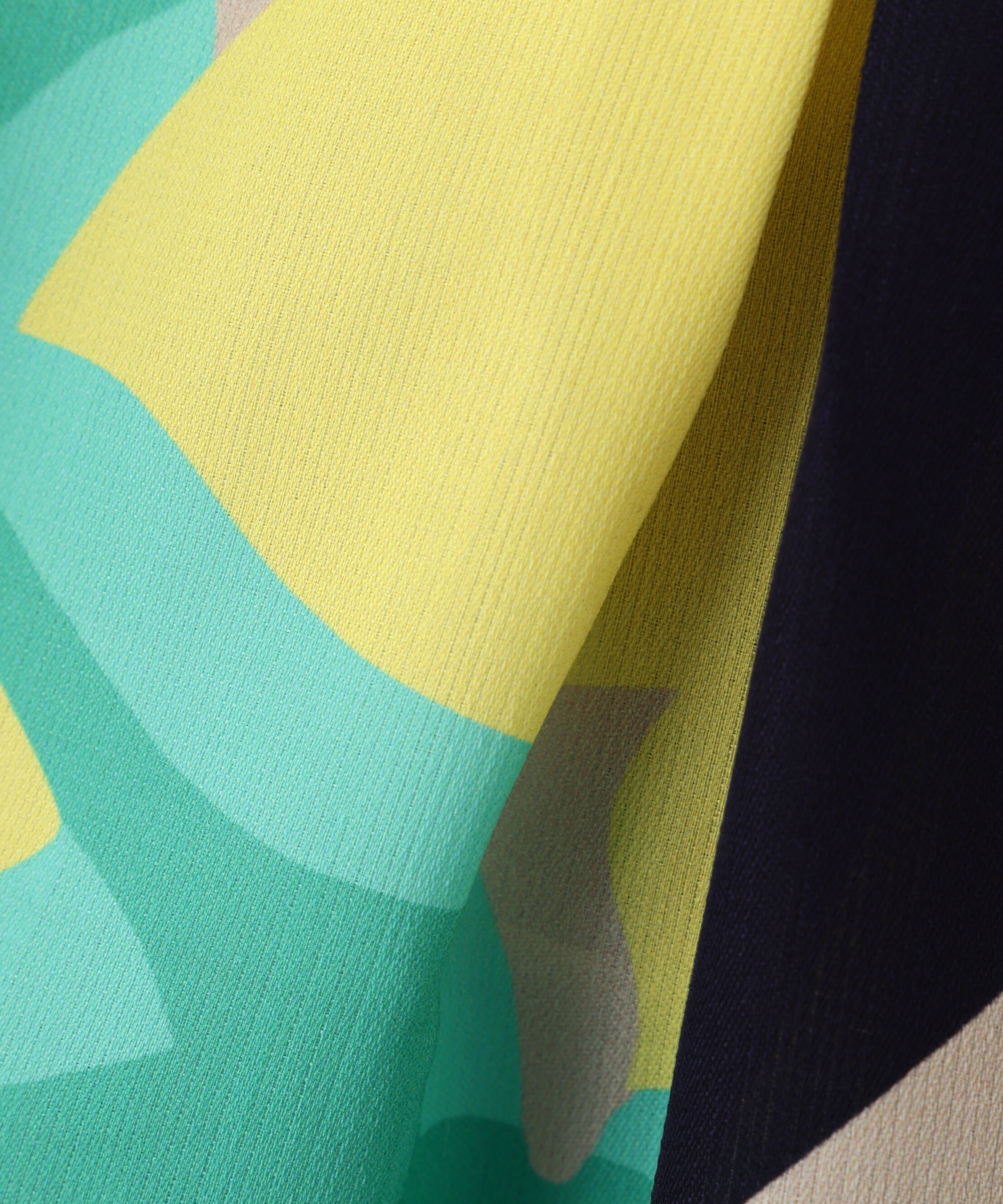  「シェードリーフプリントＶネックブラウス」|シャツ・ブラウス|