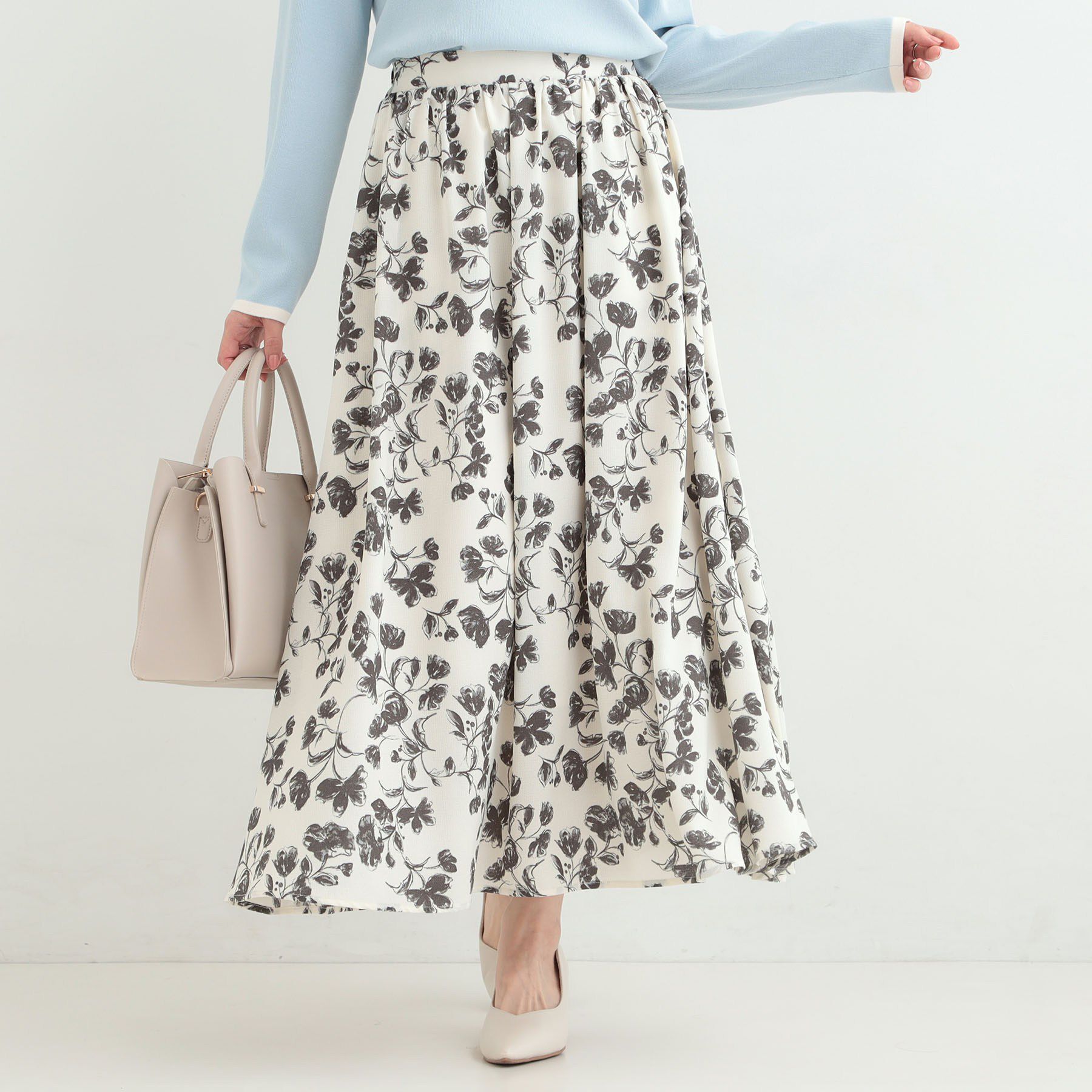 SHOO･LA･RUE「【着丈選べる】ふんわり揺れる アソート柄フレアスカート」|スカート|アイボリー(704)