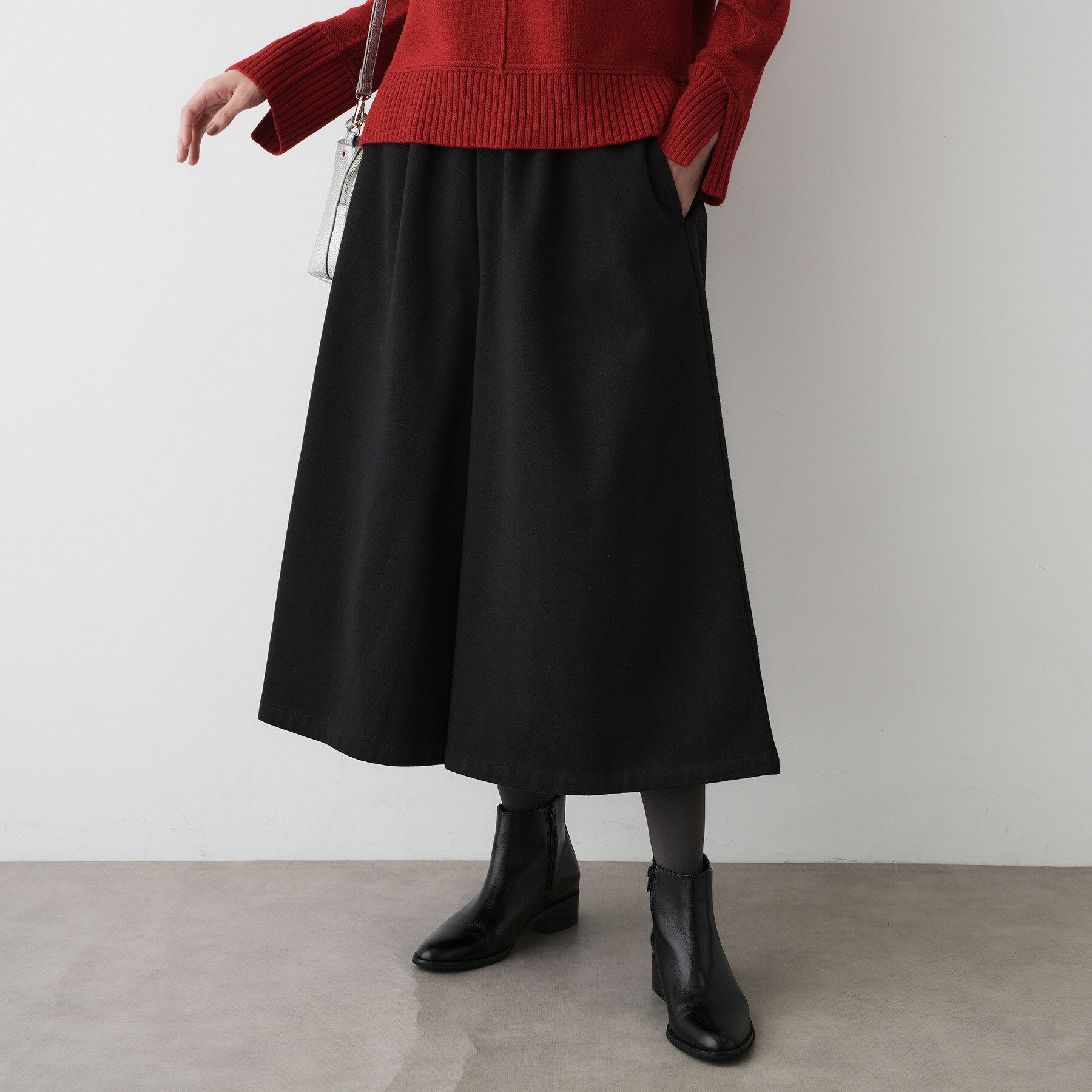 Dessin「【ウエストゴム/洗える】起毛フレアシルエットパンツ」|その他|ブラック(019)