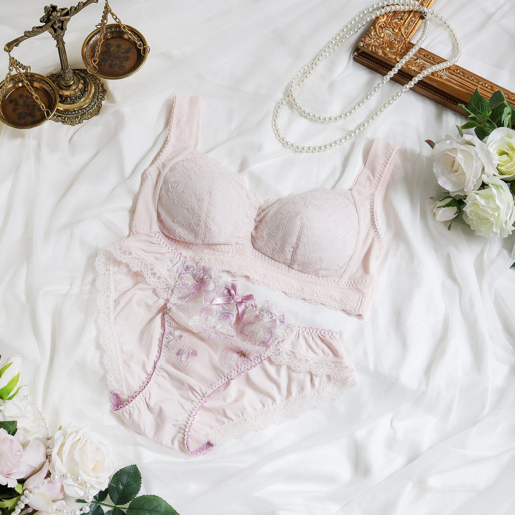 Risa Magli「アルメル おやすみブラ」|インナー|