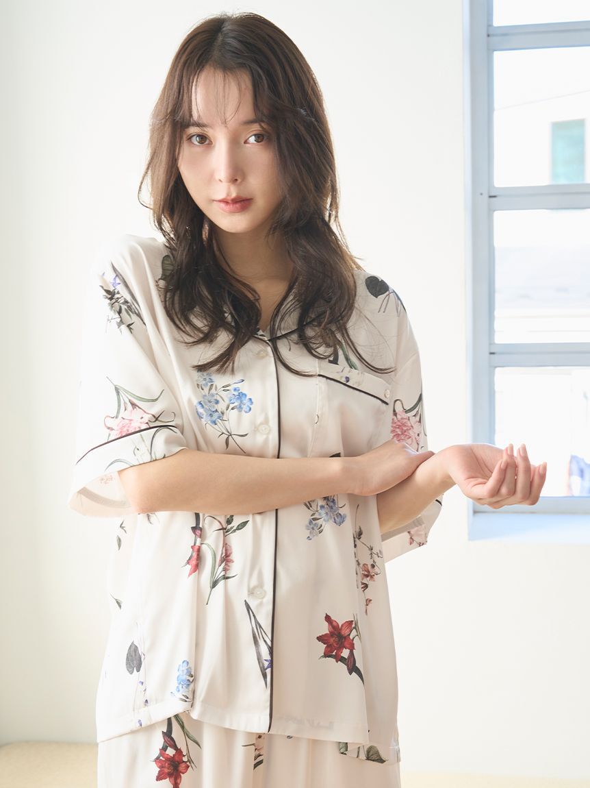 SNIDEL HOME「【UVカット】サテンプリント開襟シャツ」|ルームウェア|IVR