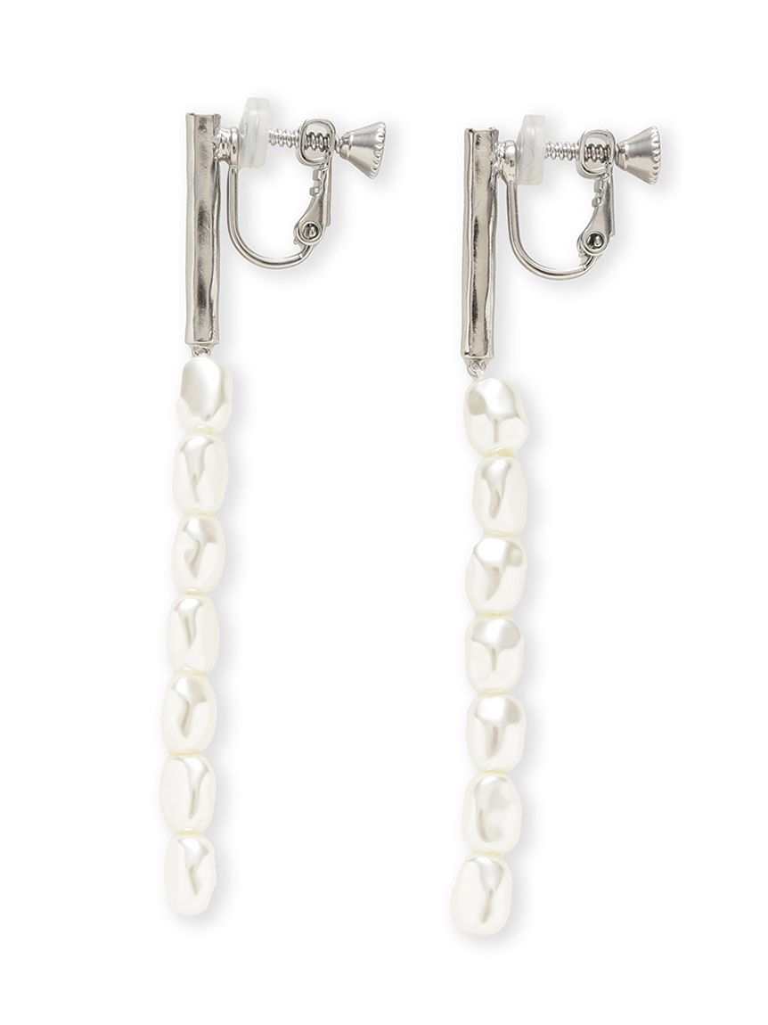 Mila Owen「メタルボールチャームイヤリング」|イヤリング|