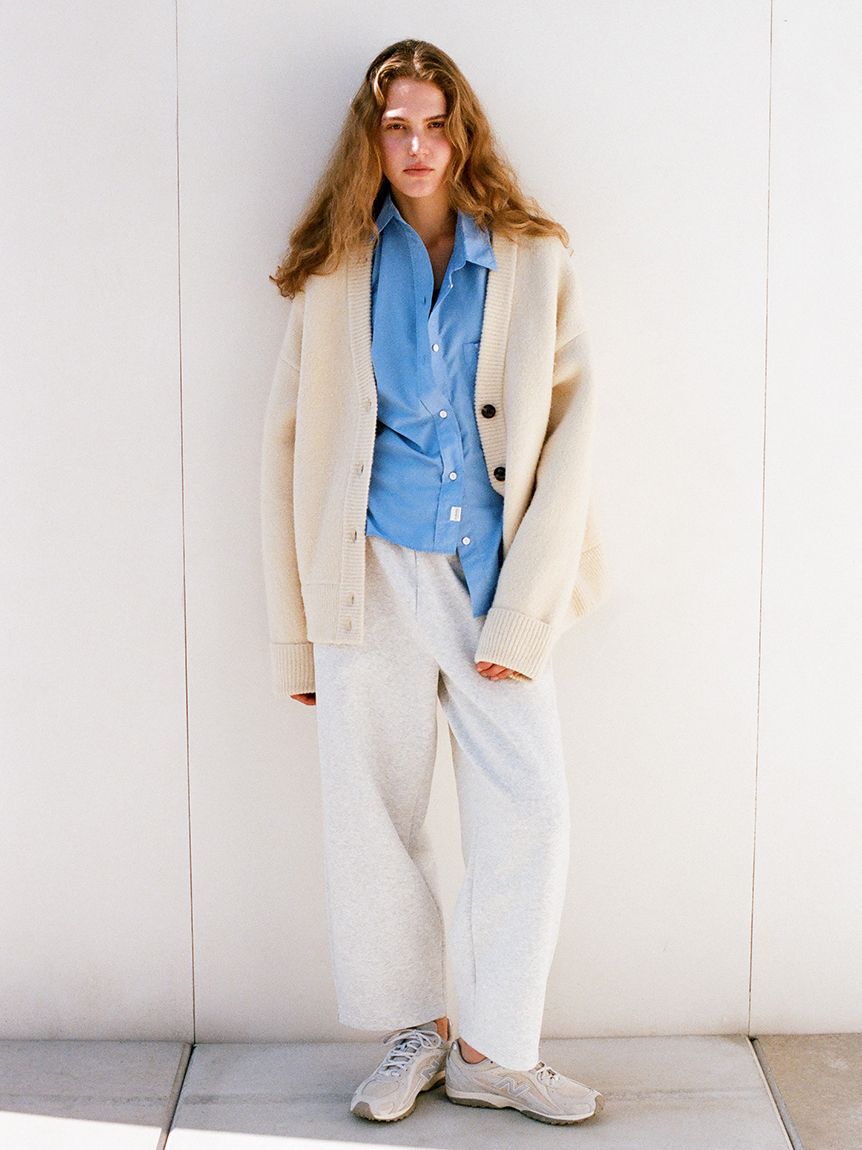 emmi atelier「emmiロゴ刺繍シャツ」|シャツ・ブラウス|